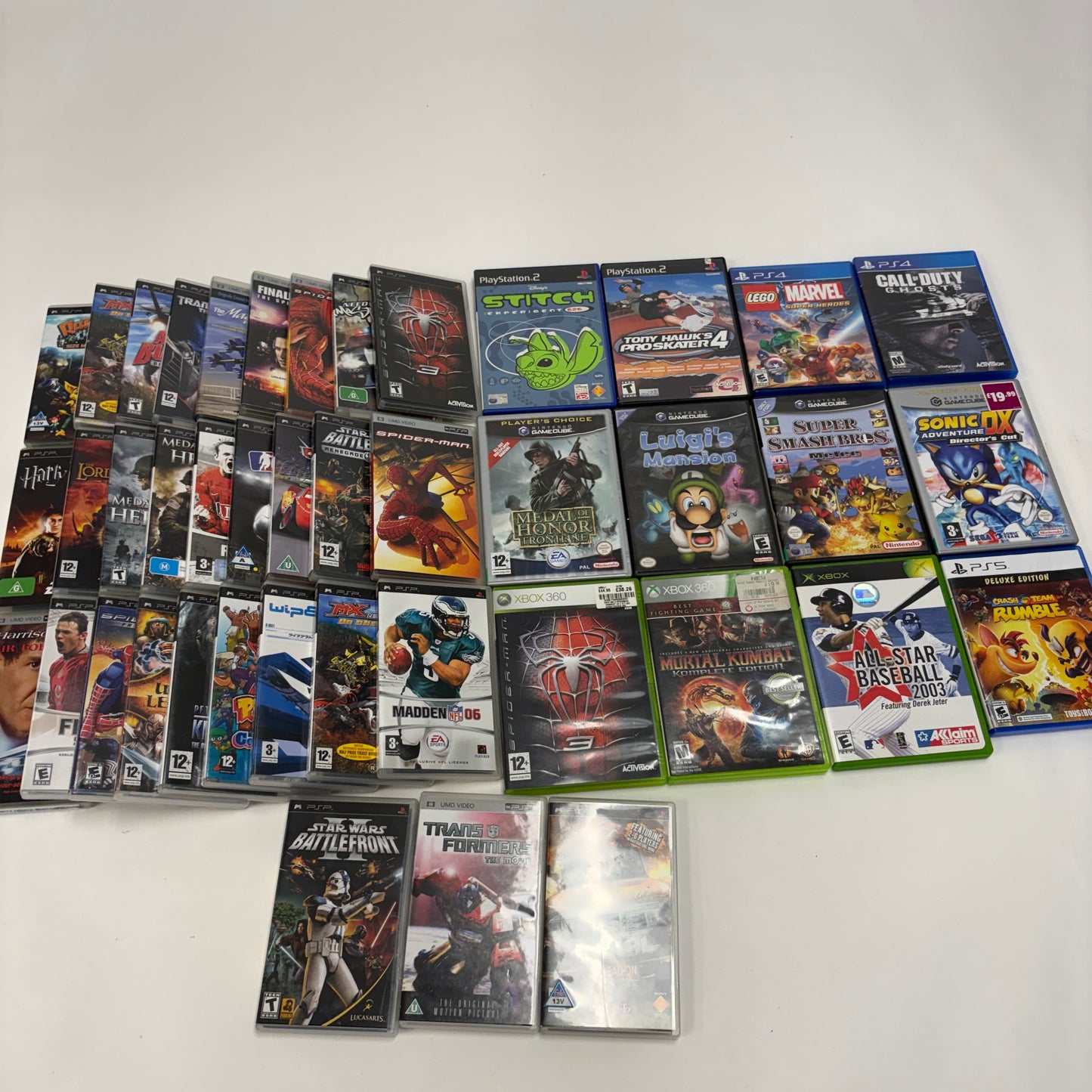 Lot of Assorted Video Game Cases