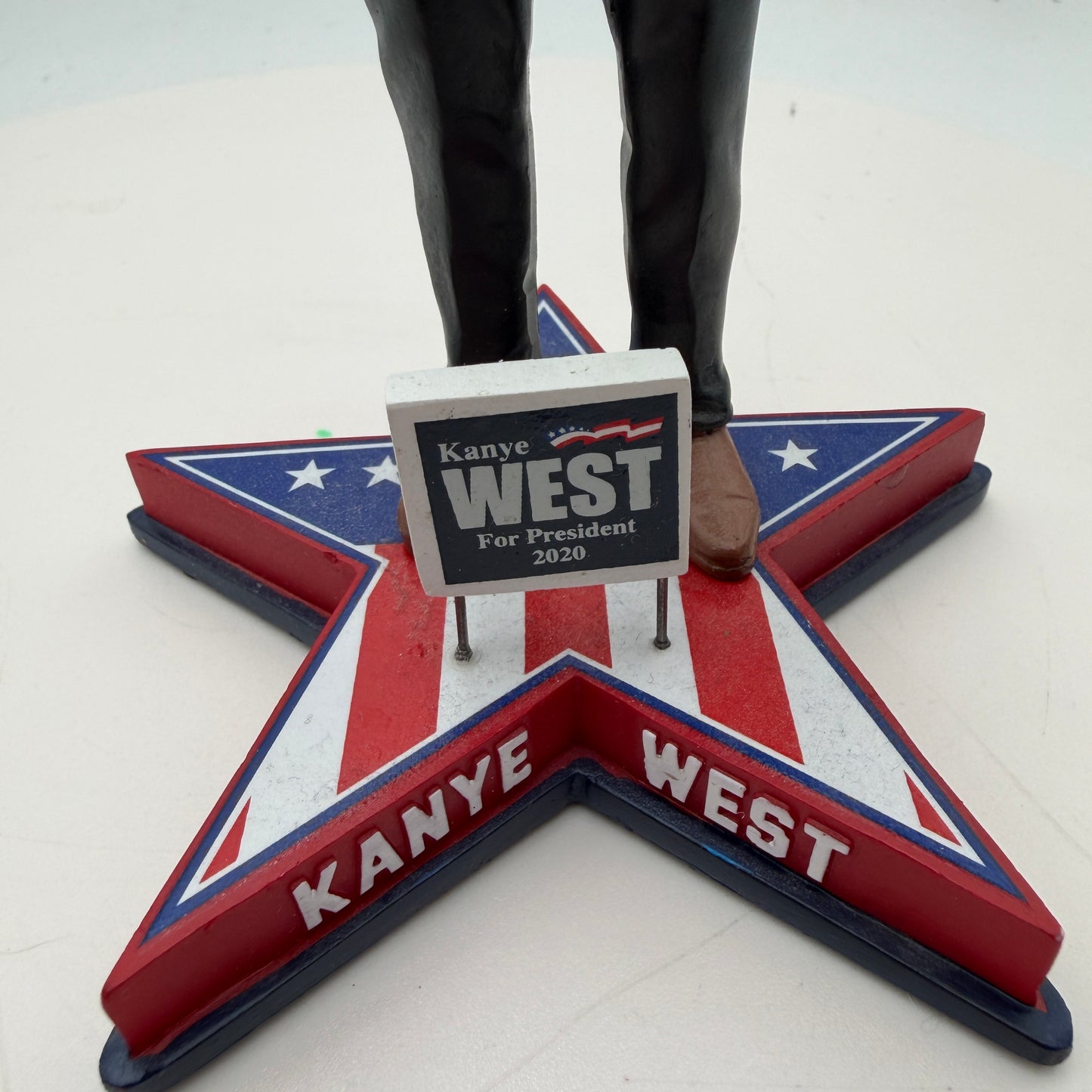 Bobble Head Hall of Fame Kanye West 2020 Presidential Candidate Bobblehead