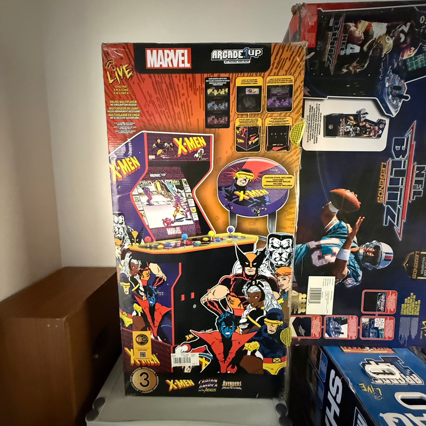 ARCADE1UP X-MEN 4 Arcade Player Original With Stool and Riser With Box