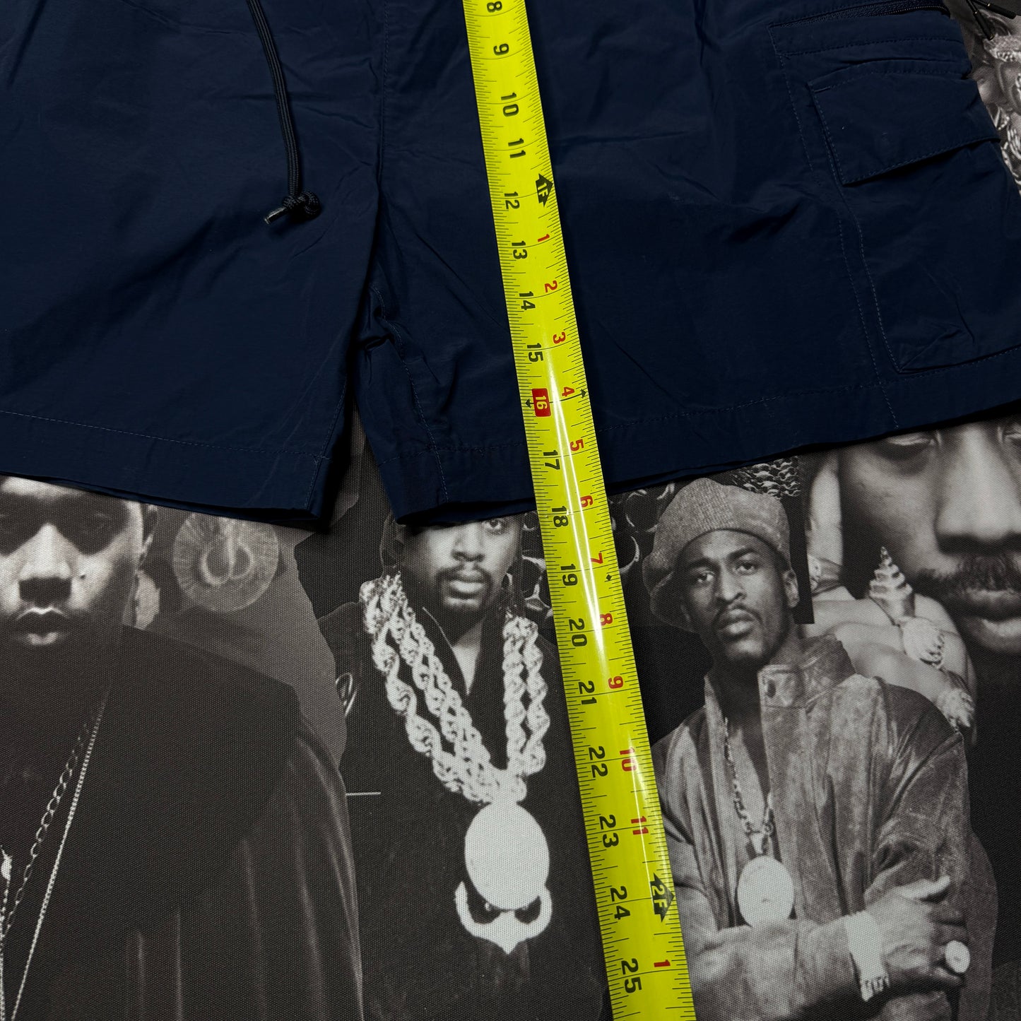 Kith Nylon Cargo Shorts w/ Zip Pockets Sz XL Navy