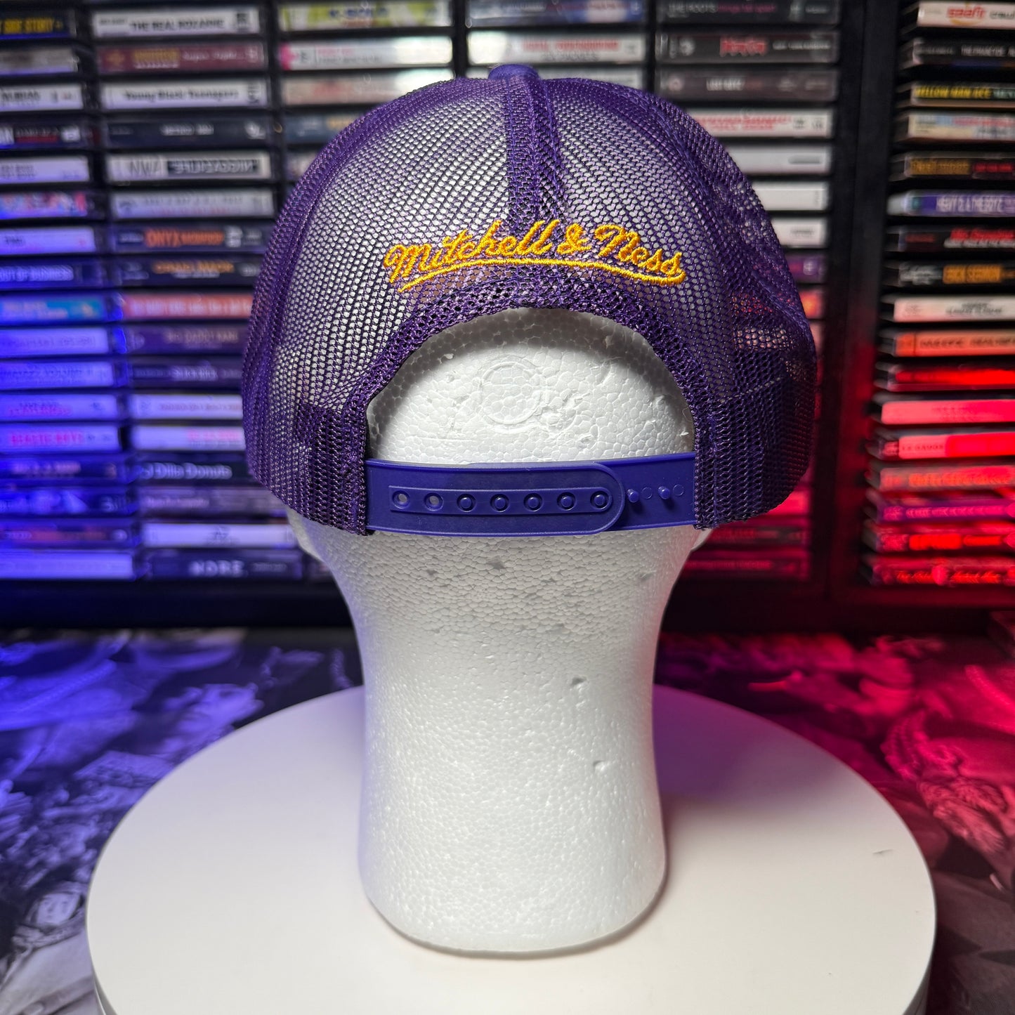 Los Angeles Lakers Mitchell & Ness HWC 87 88 Back To Back Champions Trucker Hat