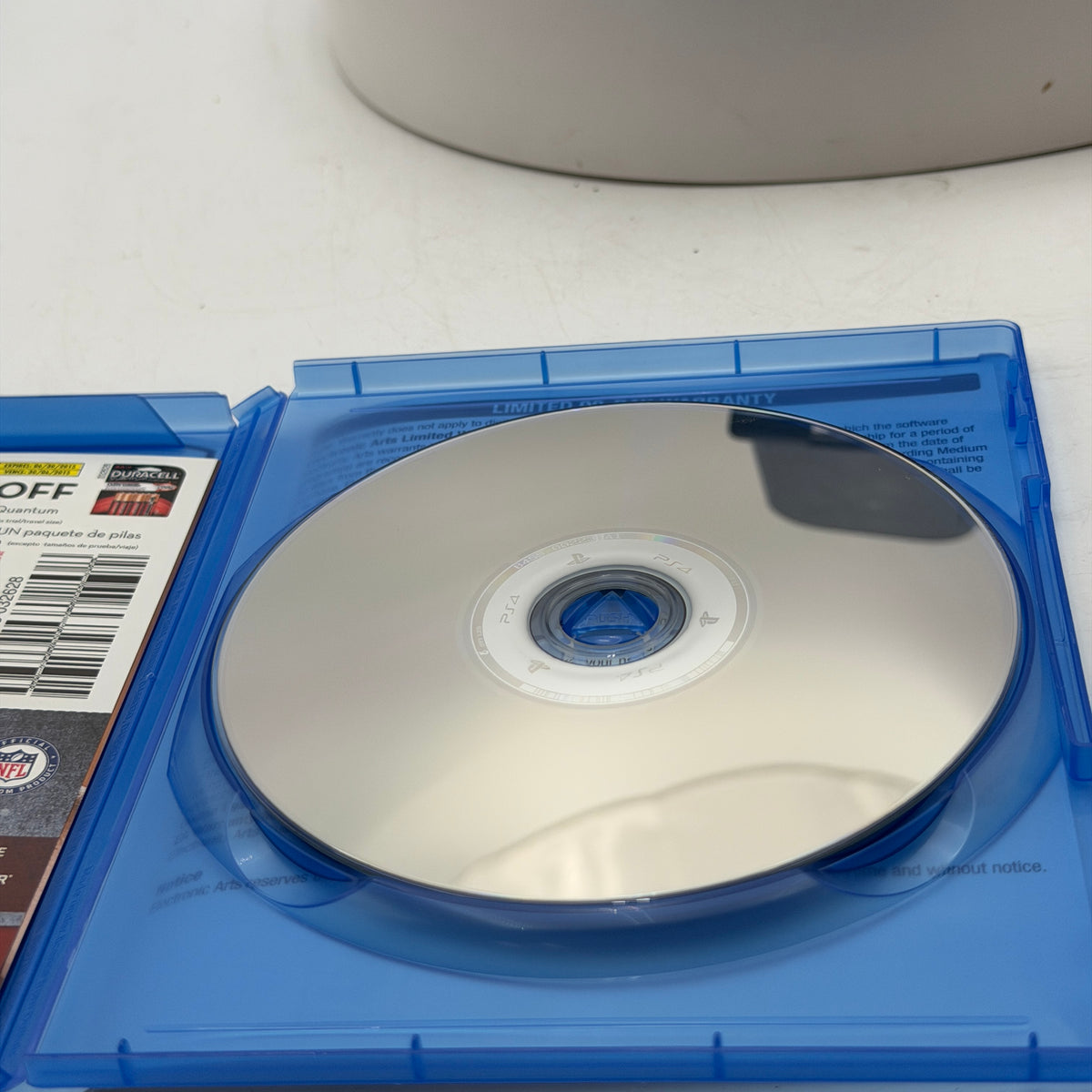 Madden NFL 15 PlayStation 4 Video Game, Used With Box