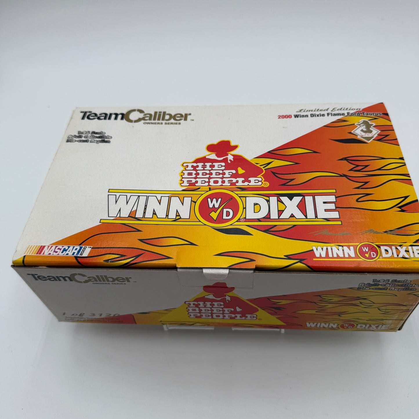 Action Racing Mark Martin #60 Winn Dixie 2000 Ford Taurus 1/24 Nascar Diecast Car