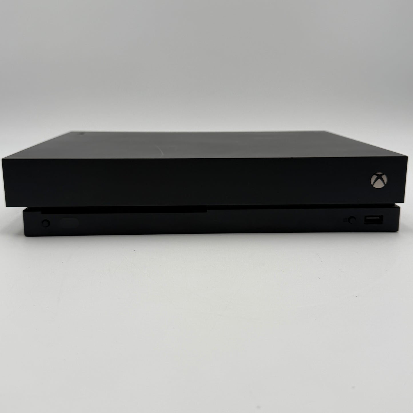 Microsoft Xbox One X Gaming Console System 1TB With 1 Controller