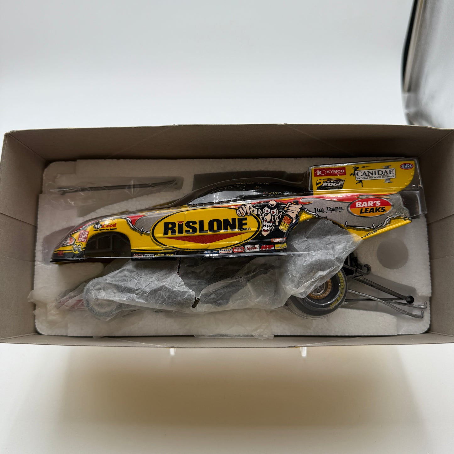 Action Racing 2011 Paul Lee Rislone NHRA Funny Car 1:24 Diecast Collectible