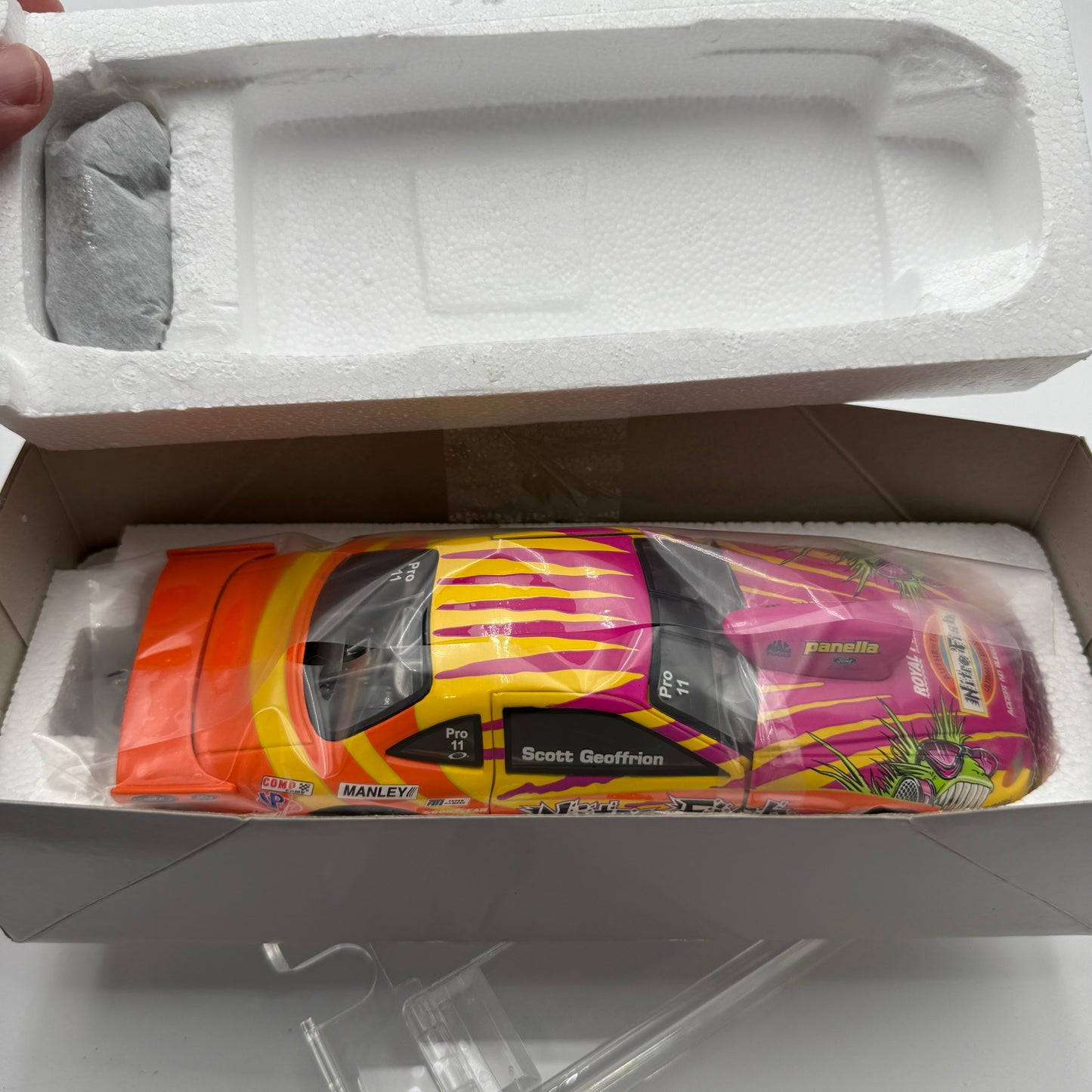 Action Racing NHRA Scott Geoffrion 1:24 Diecast NITRO FISH FORD Pro Stock Collectible