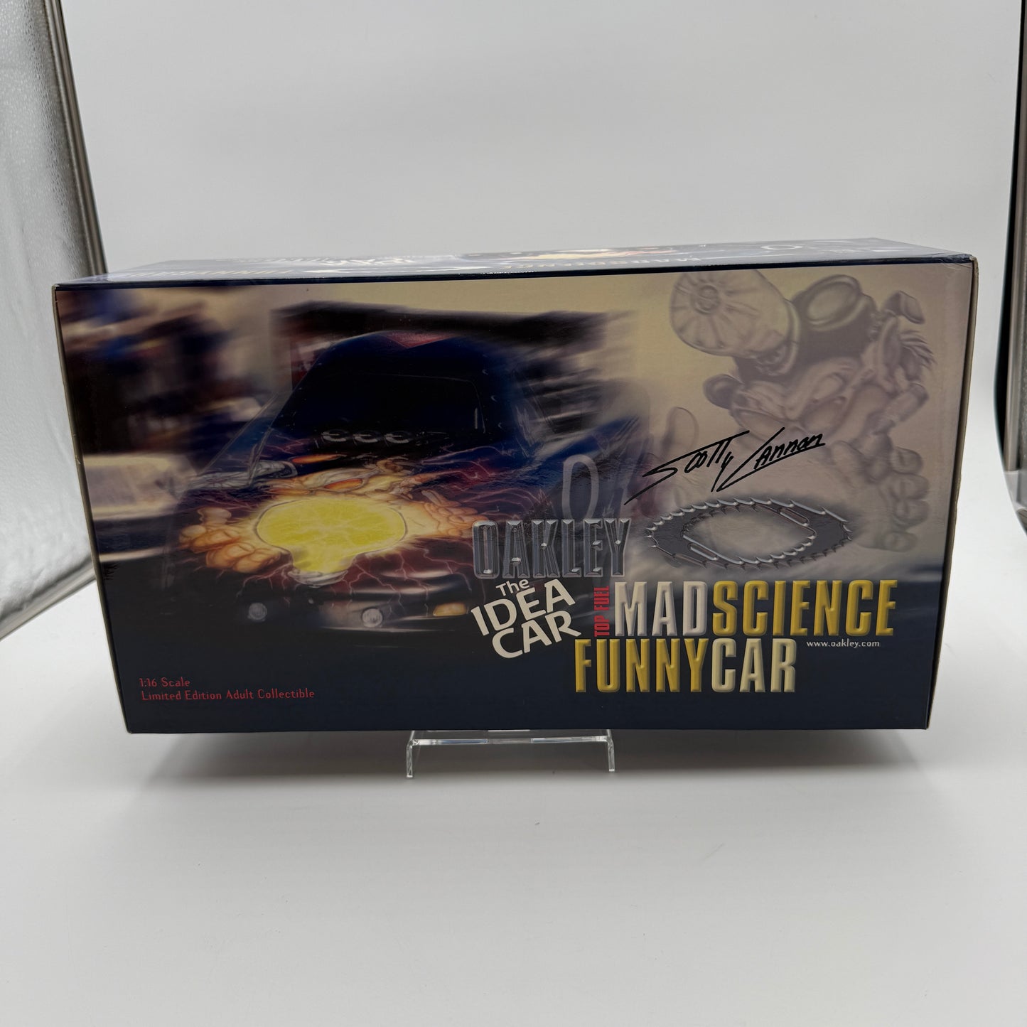 Action Racing NHRA Scotty Cannon 1:16 MILESTONE Diecast OAKLEY The Idea NITRO Funny Car 1/1500 Collectible