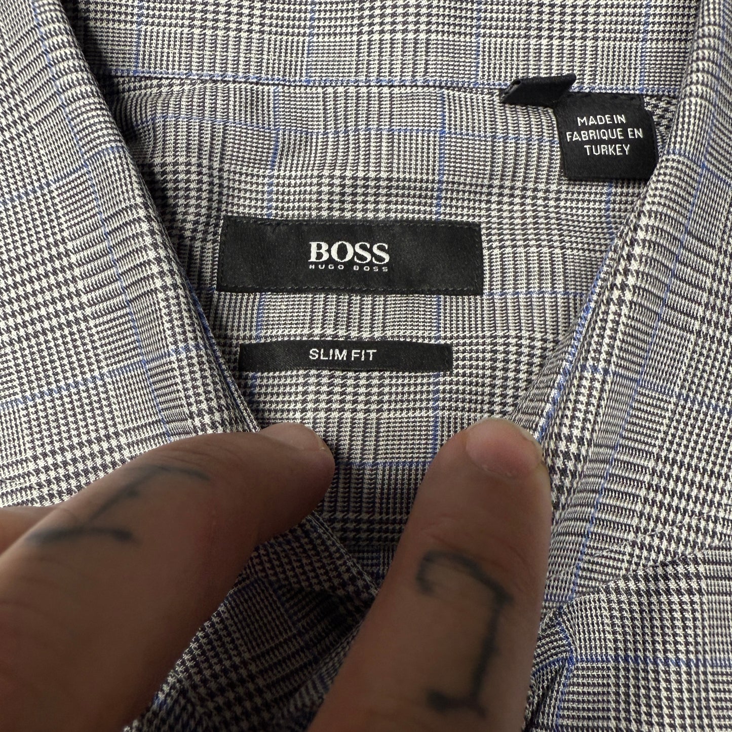 NWT Hugo Boss Dwayne Slim fit Button Down 43R17 Neck XL