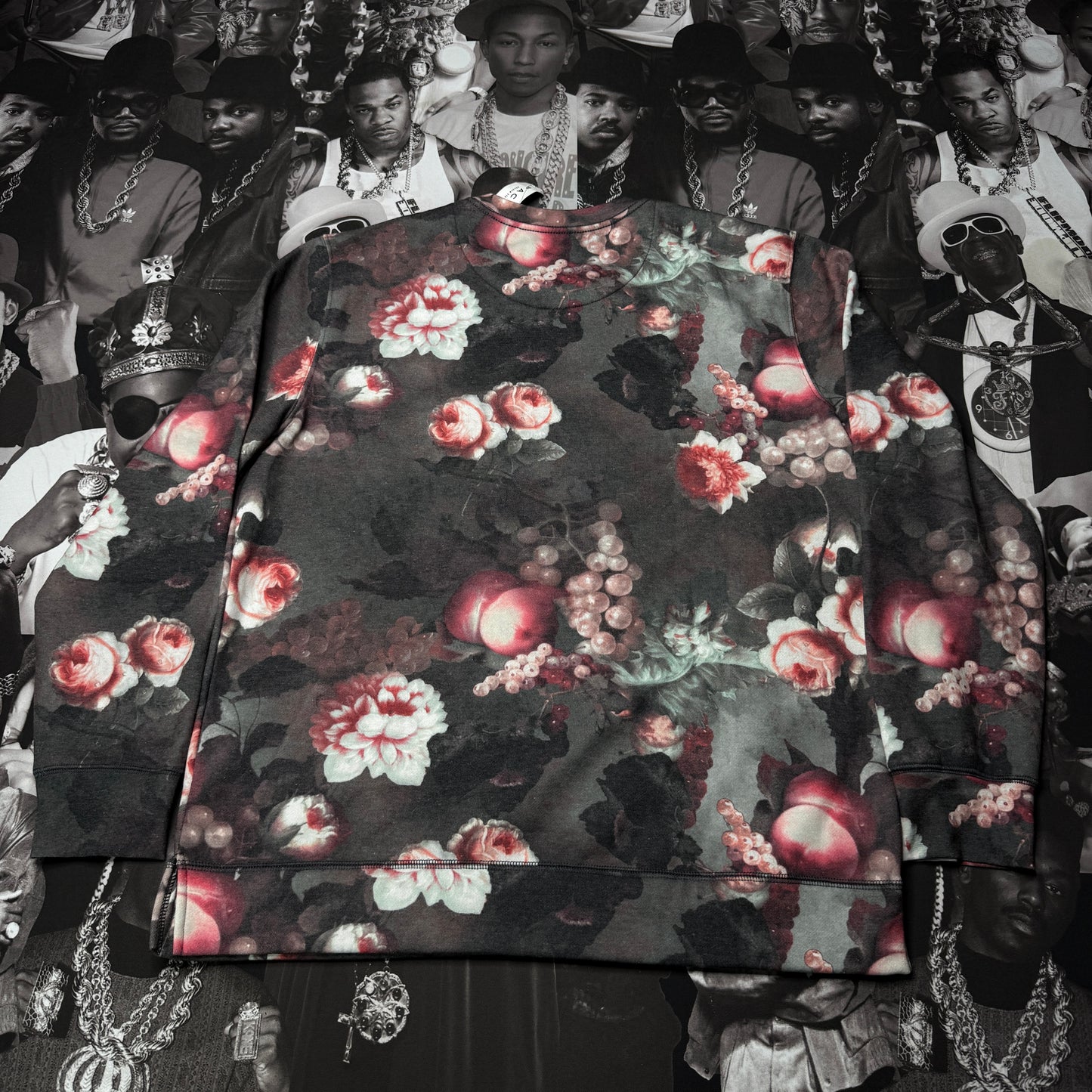 NWT On The Byas Floral Crewneck Sweater XL