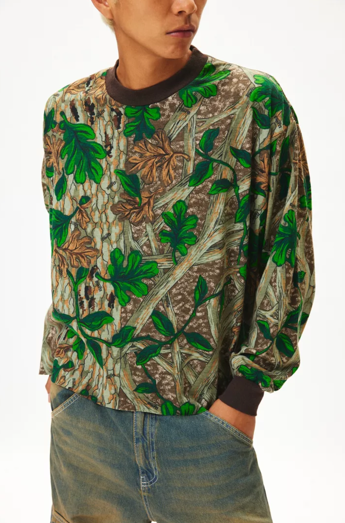NWT Vintage By UO Leaf Camo Long Sleeve Tee
