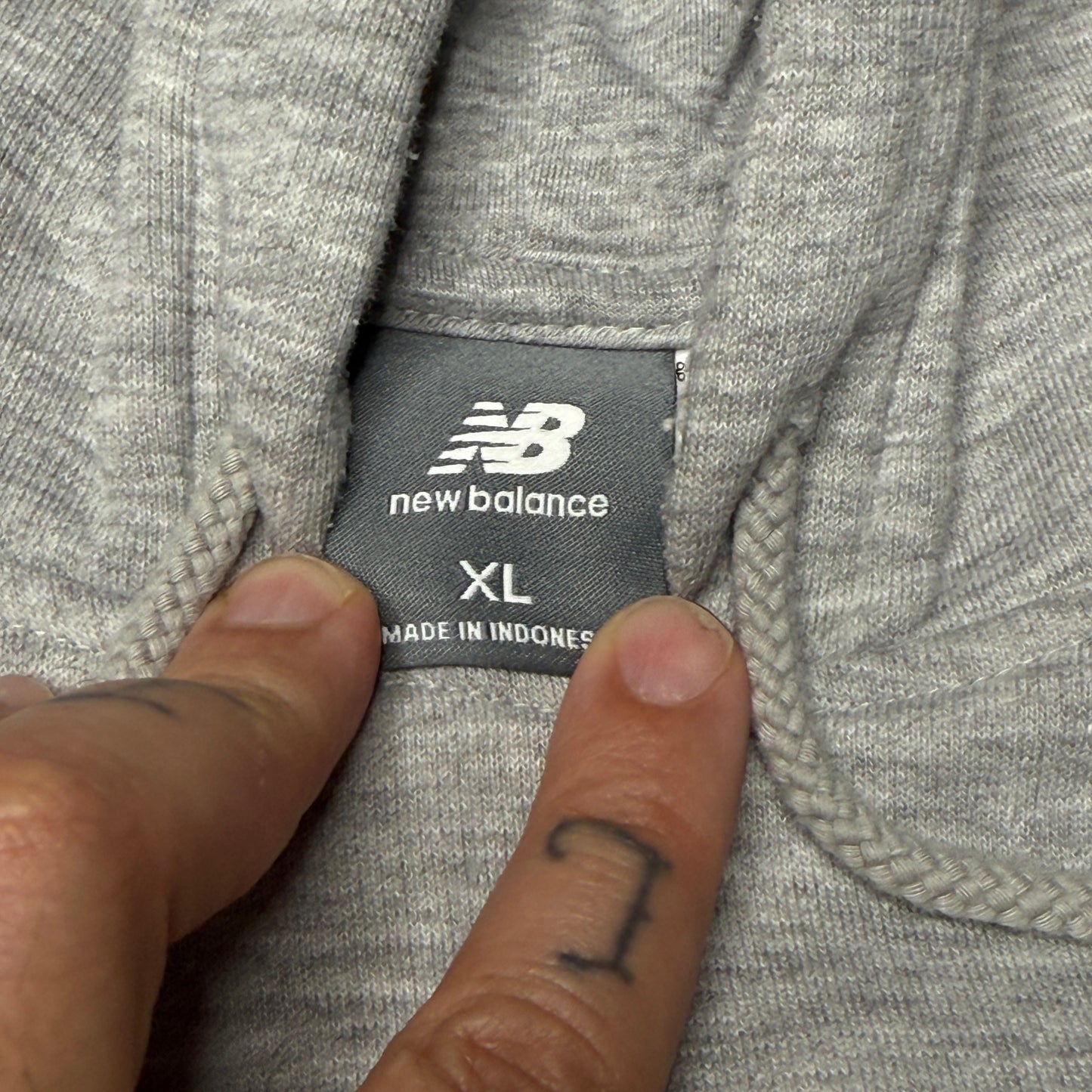 New Balance Heather Gray Hoodie Size XL
