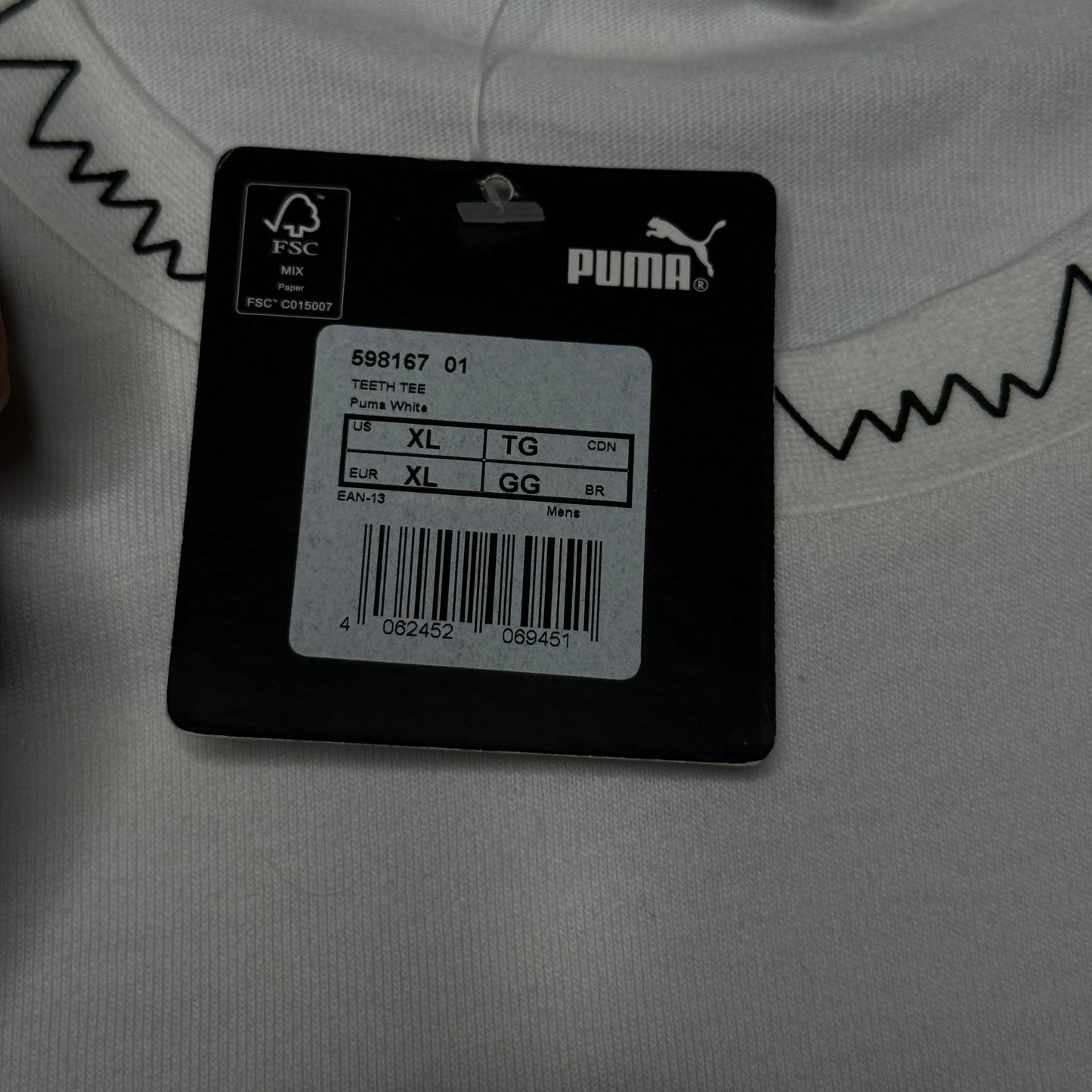 New With Tags Puma Basketball Teeth Men's Tee SZ XL White