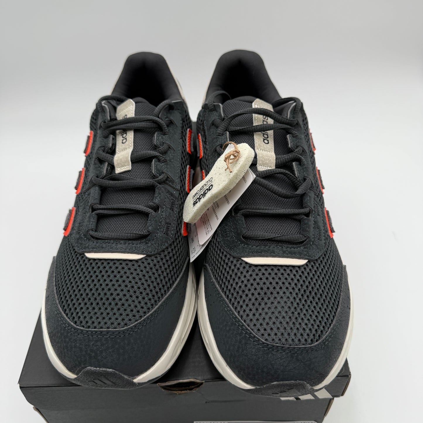 New adidas ASTRASTAR Carbon Impact Orange Sneakers Size 10.5 JQ6077