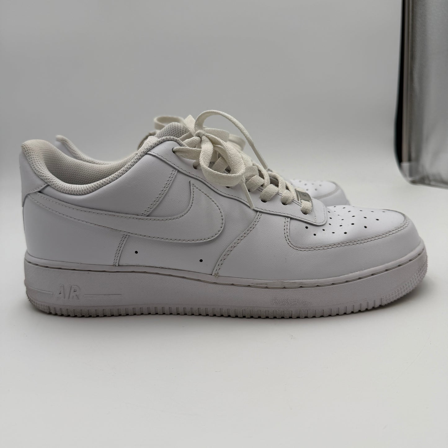 Nike Air Force 1 '07 Shoes Triple White CW2288-111 - Size 12 Used Condition