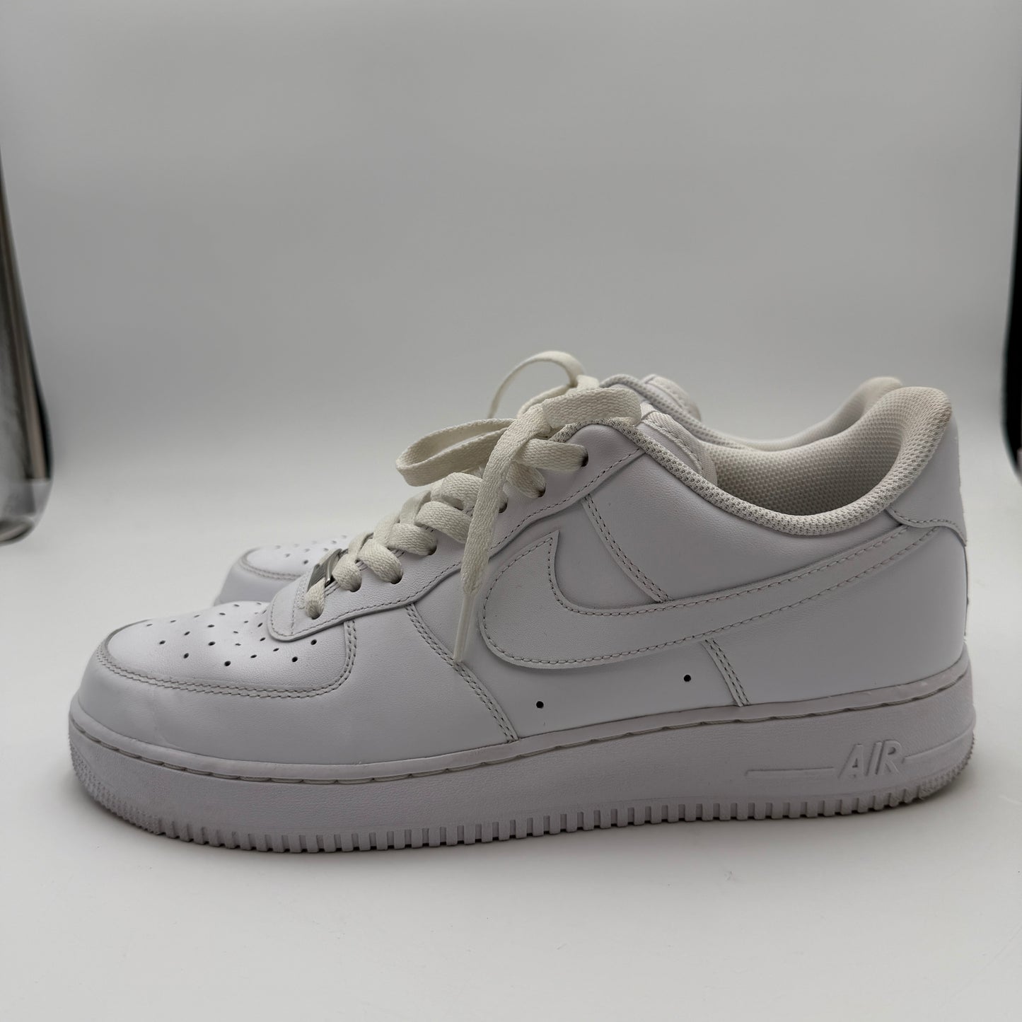 Nike Air Force 1 '07 Shoes Triple White CW2288-111 - Size 12 Used Condition