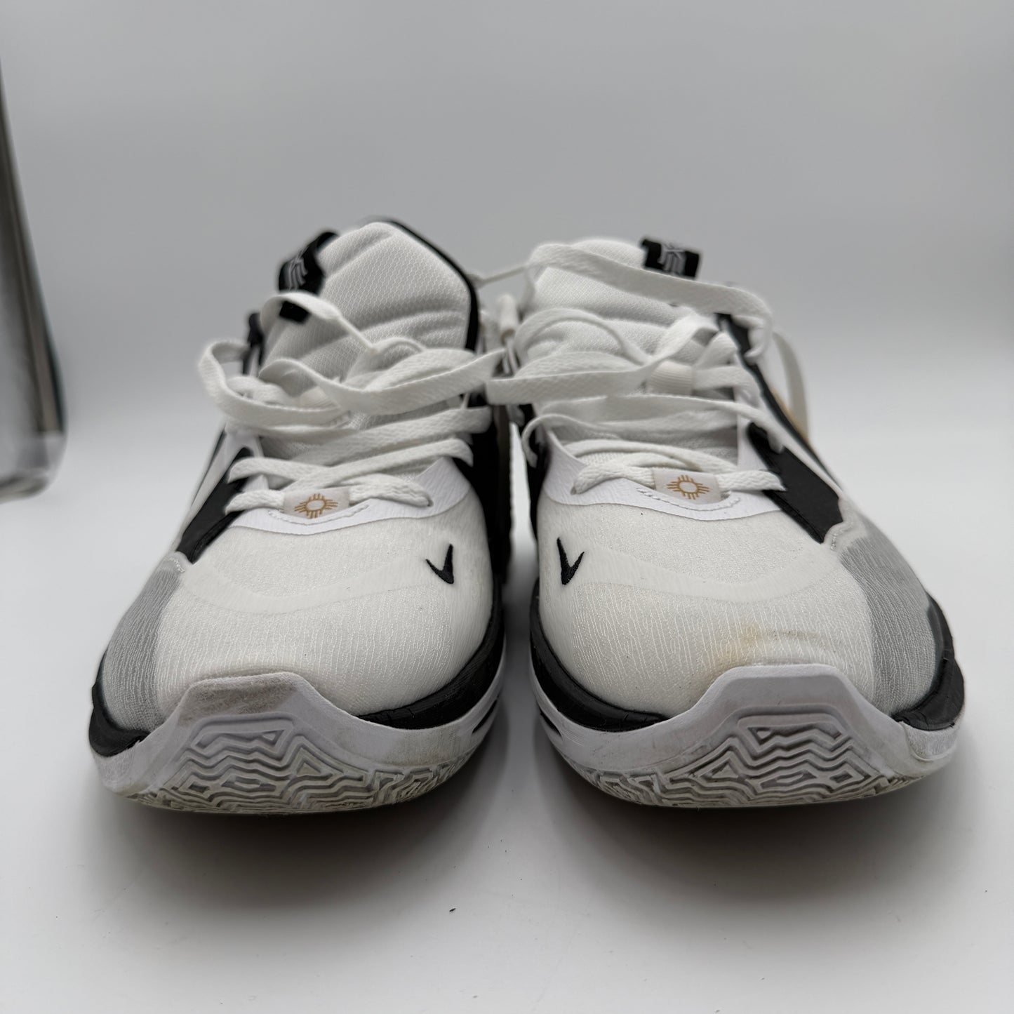 Used Nike Kyrie Low 5 Mens Size 12 Black White Gold Basketball Shoes DJ6012 101