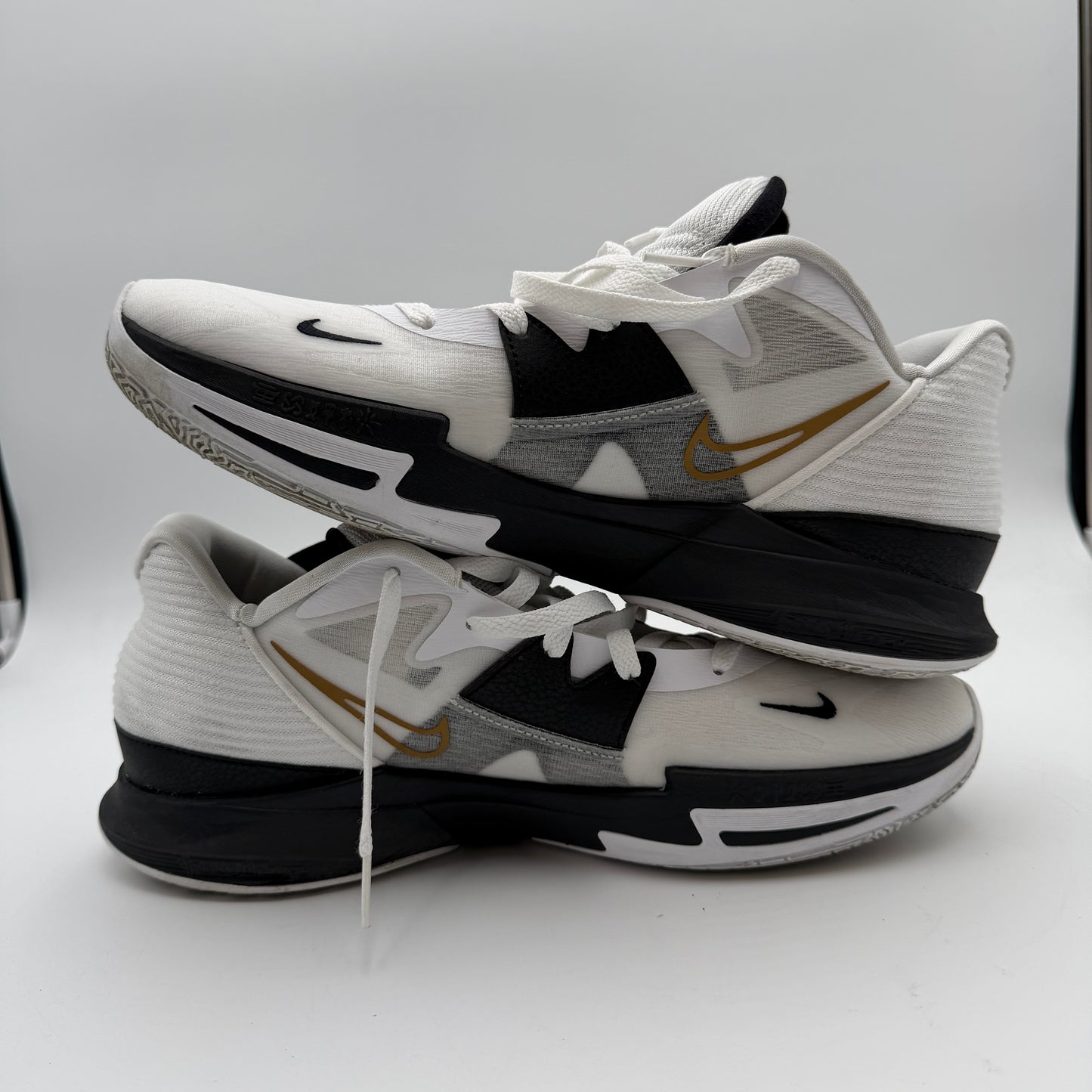 Used Nike Kyrie Low 5 Mens Size 12 Black White Gold Basketball Shoes DJ6012 101