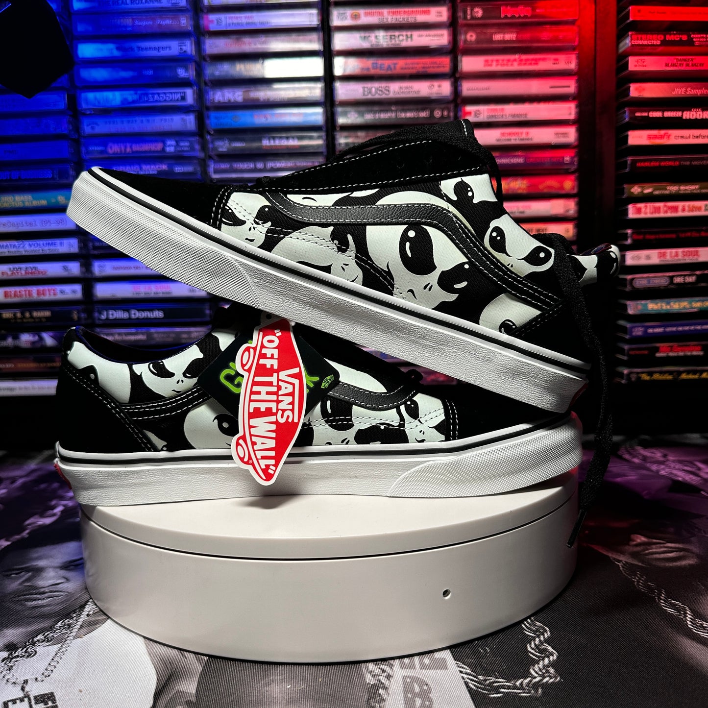 Vans Old Skool "Alien Ghosts" Men's Glow In The Dark Rare Size 10