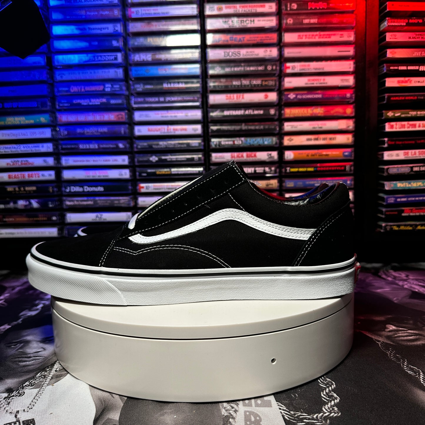 Vans Old Skool Core Shoes Black And White Size 13