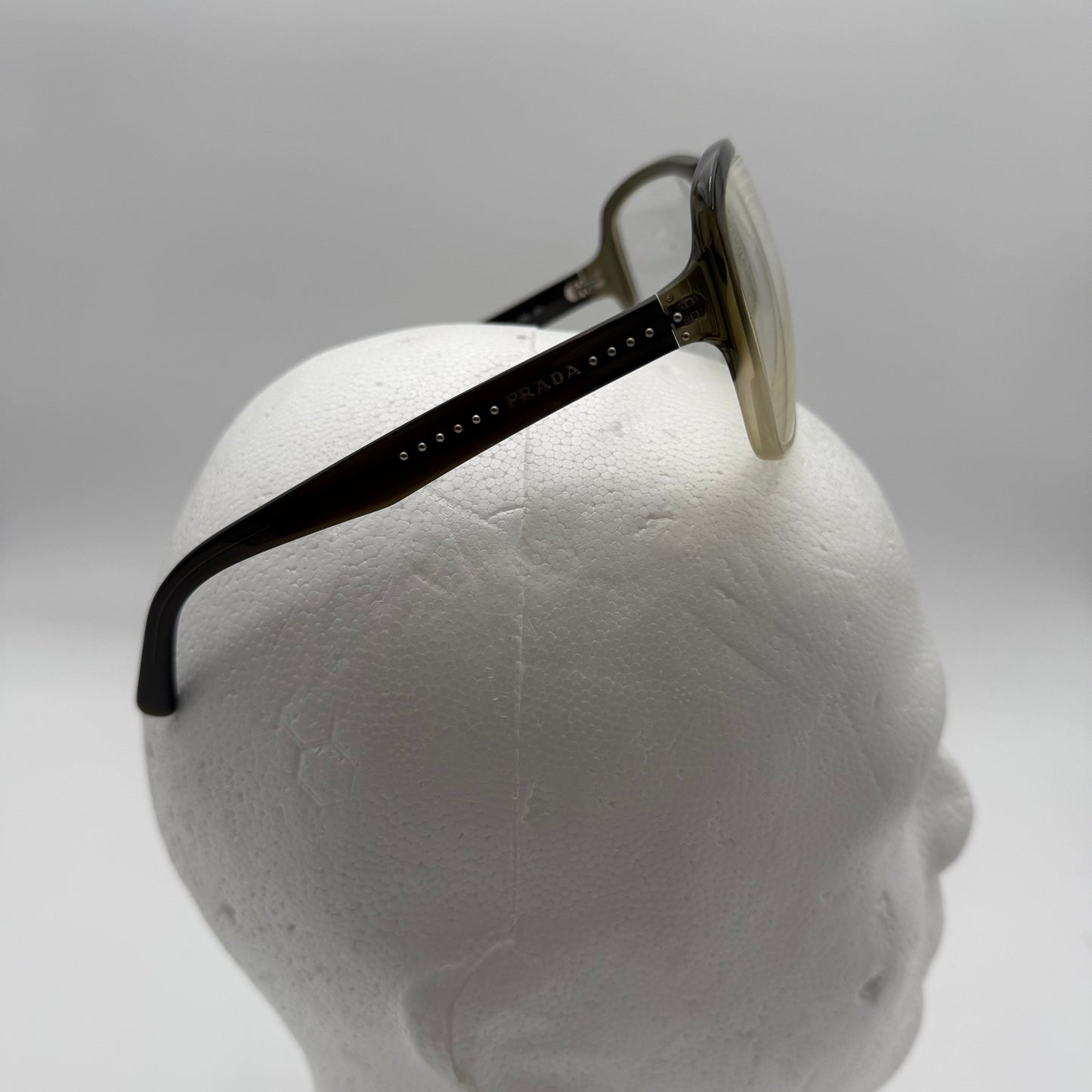Prada Black Frames SPR 01M ZYX-4M1 Used sunglasses/eyeglasses