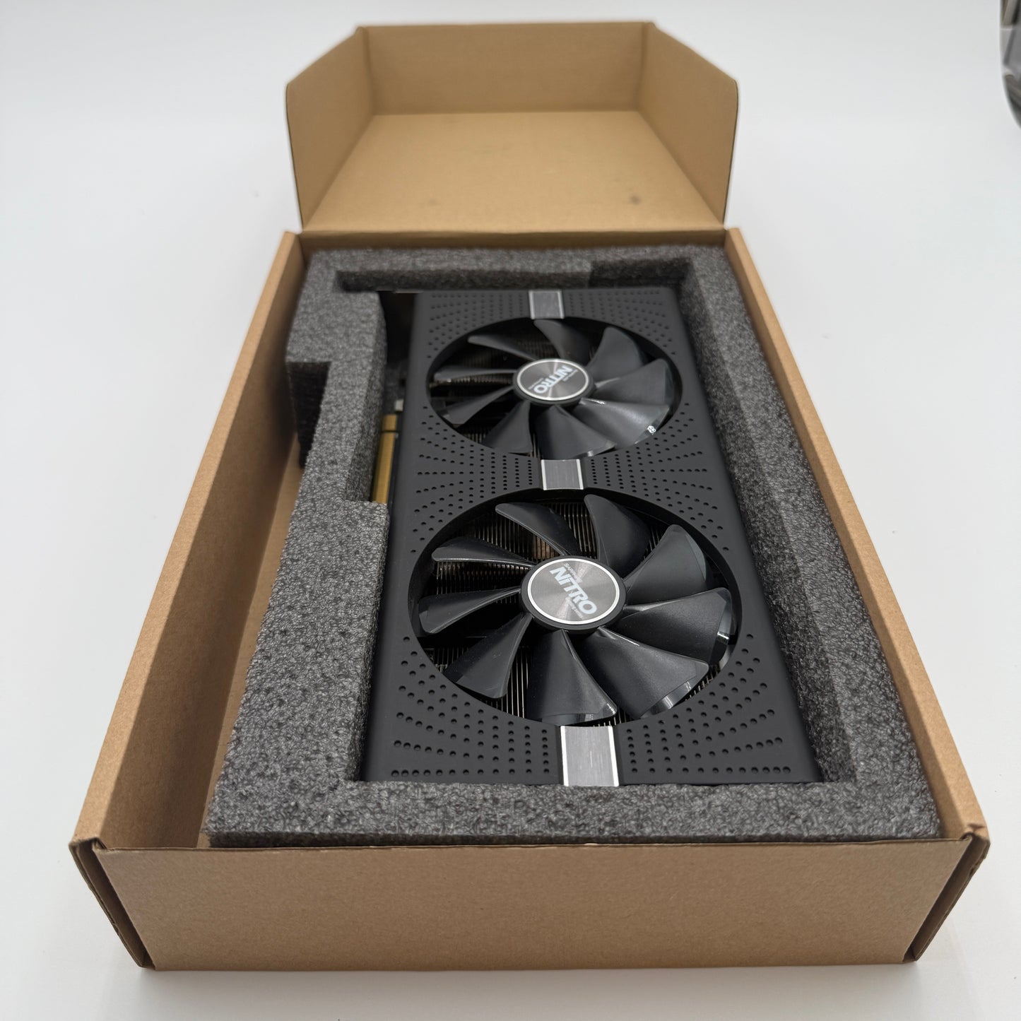 Radeon RX 580 Graphics Card -8GB- Used with Box - Free Shipping & Returns 13