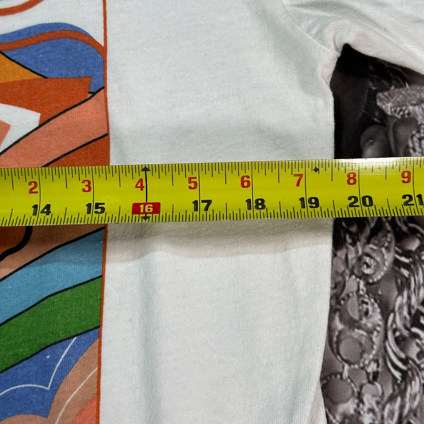 Retro MTV Graphic Tee SZ L