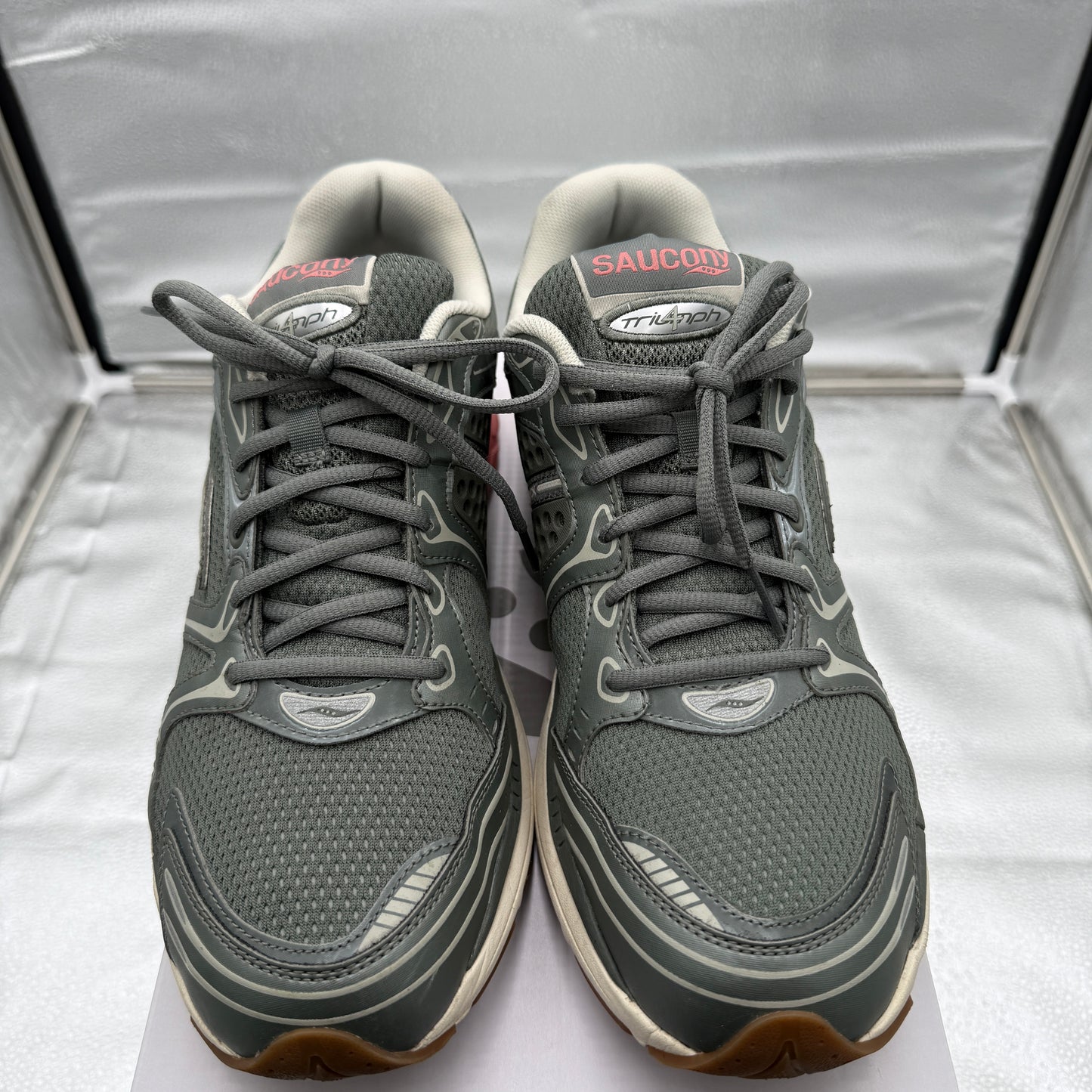 Saucony ProGrid Triumph 4 Sneakers Green S70805-4 Size 12