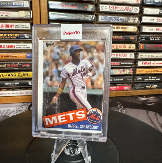 2021 TOPPS PROJECT 70 CARD #57 DARRYL STRAWBERRY - BY BOBBY HUNDREDS