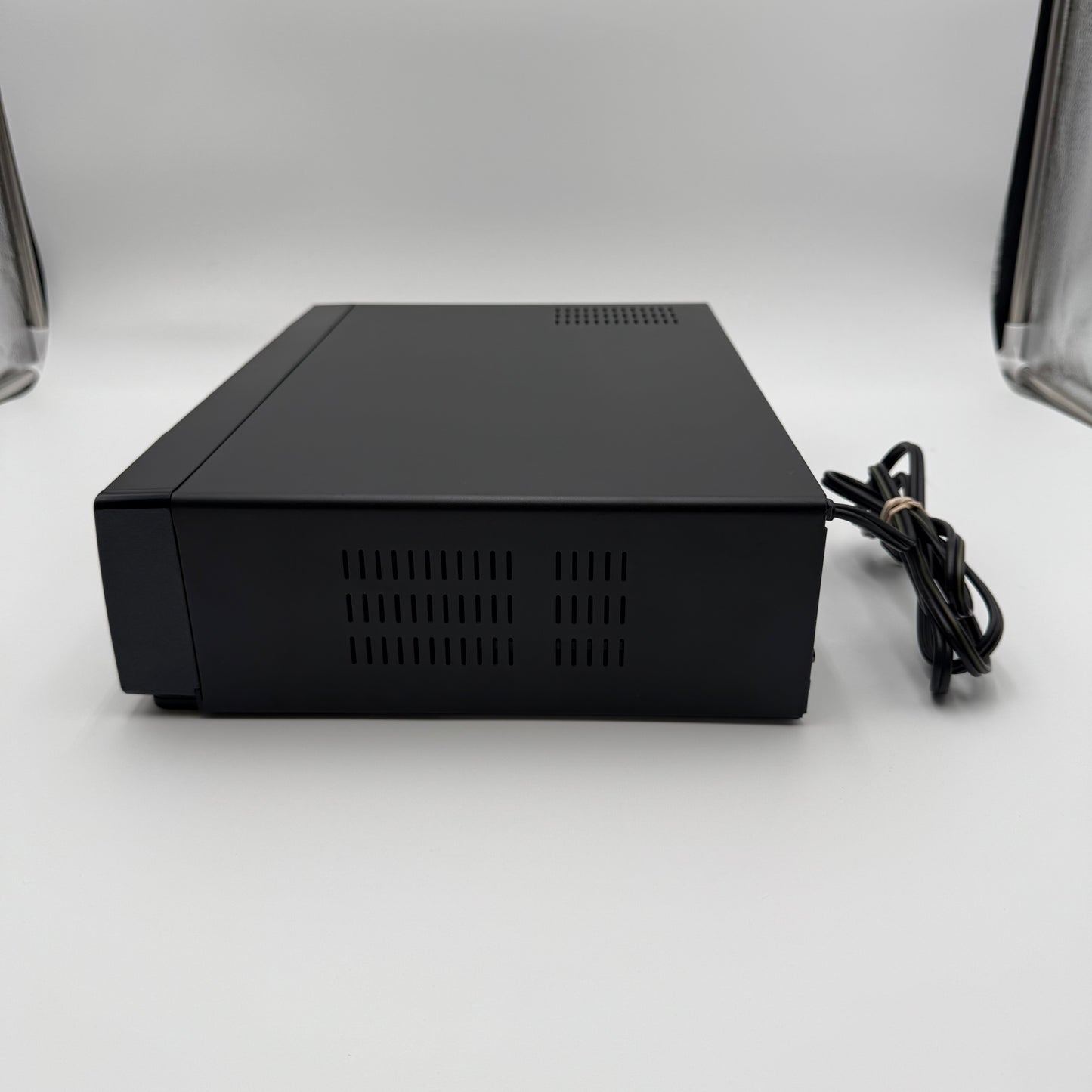 Sharp VC-H972 VCR Player Black, Excellent Condition, Tested and Working