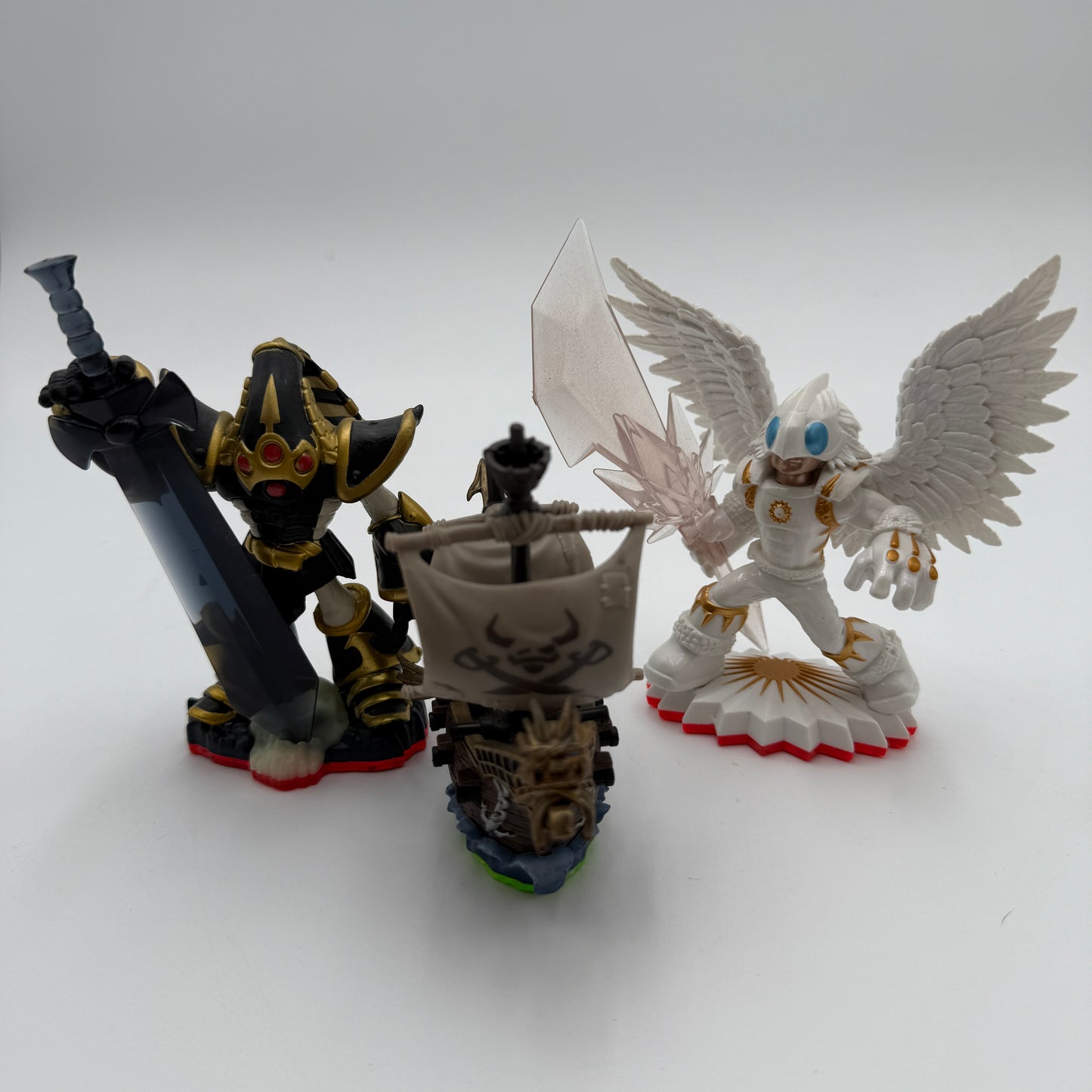Skylanders Trap Team Lot Over 40 Variants With Games and Portals See Pictures!