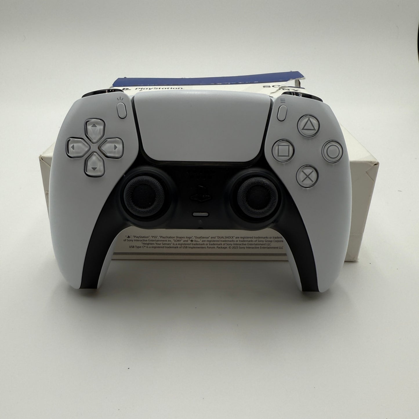 Sony PlayStation 5 DualSense Wireless Controller - White - Used with Box