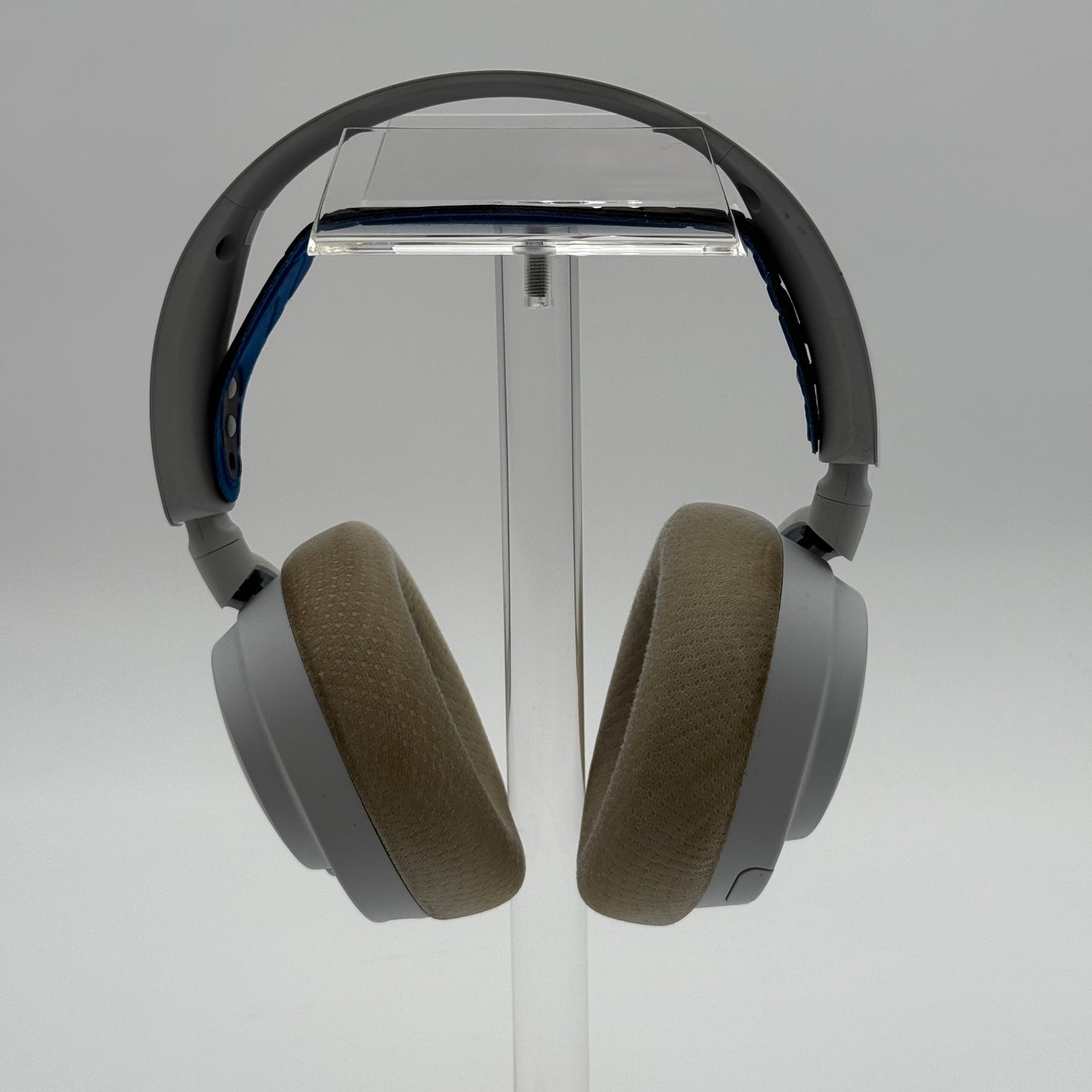 SteelSeries Arctis Nova 7 Wireless Gaming Headset - White