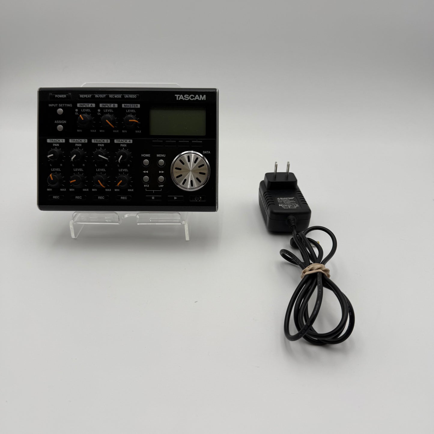 TASCAM DP-004 Black Portable Digital Recorder Pro Audio Equipment