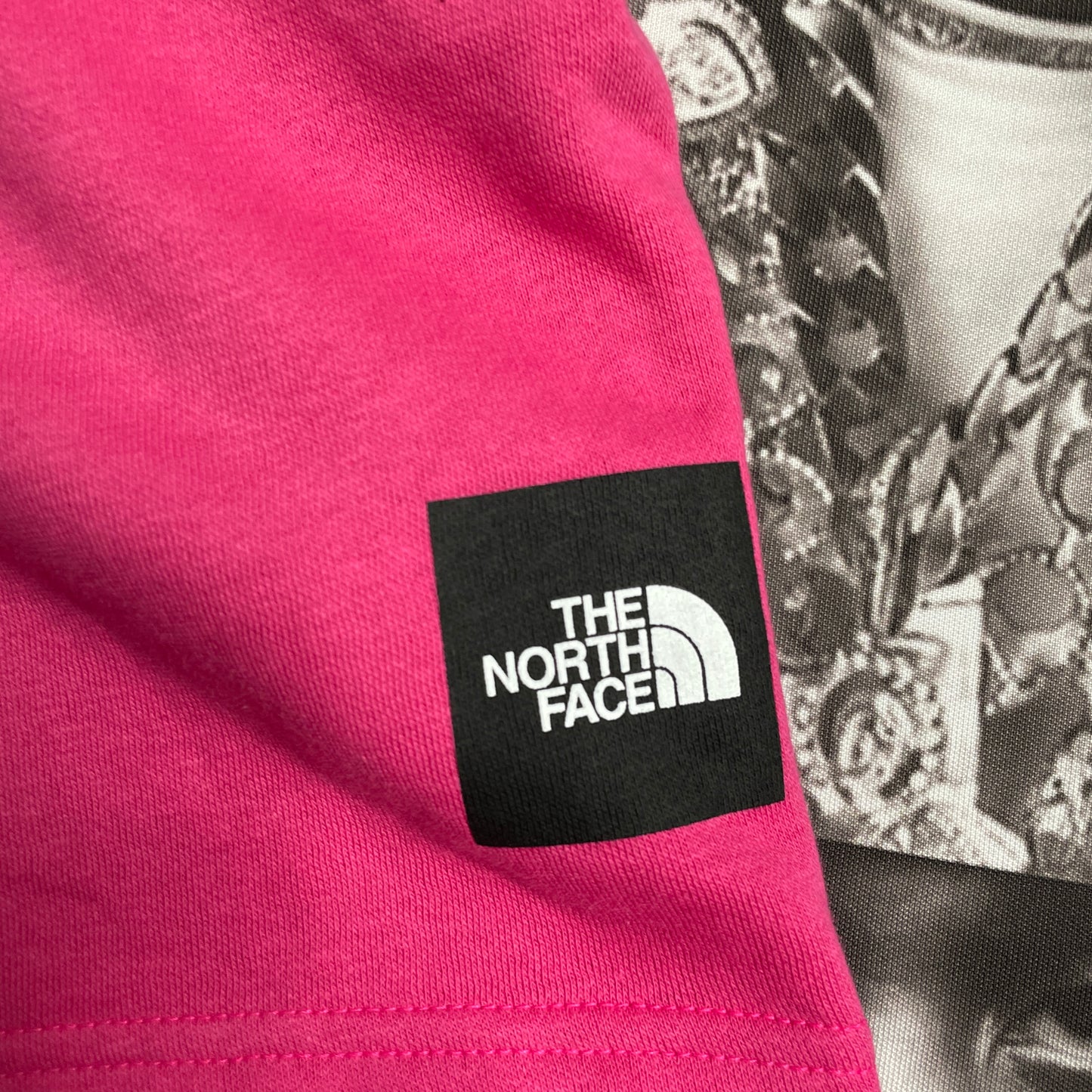 The North Face M Box NSE Short Pink Glow/Black NF0A811YHYI