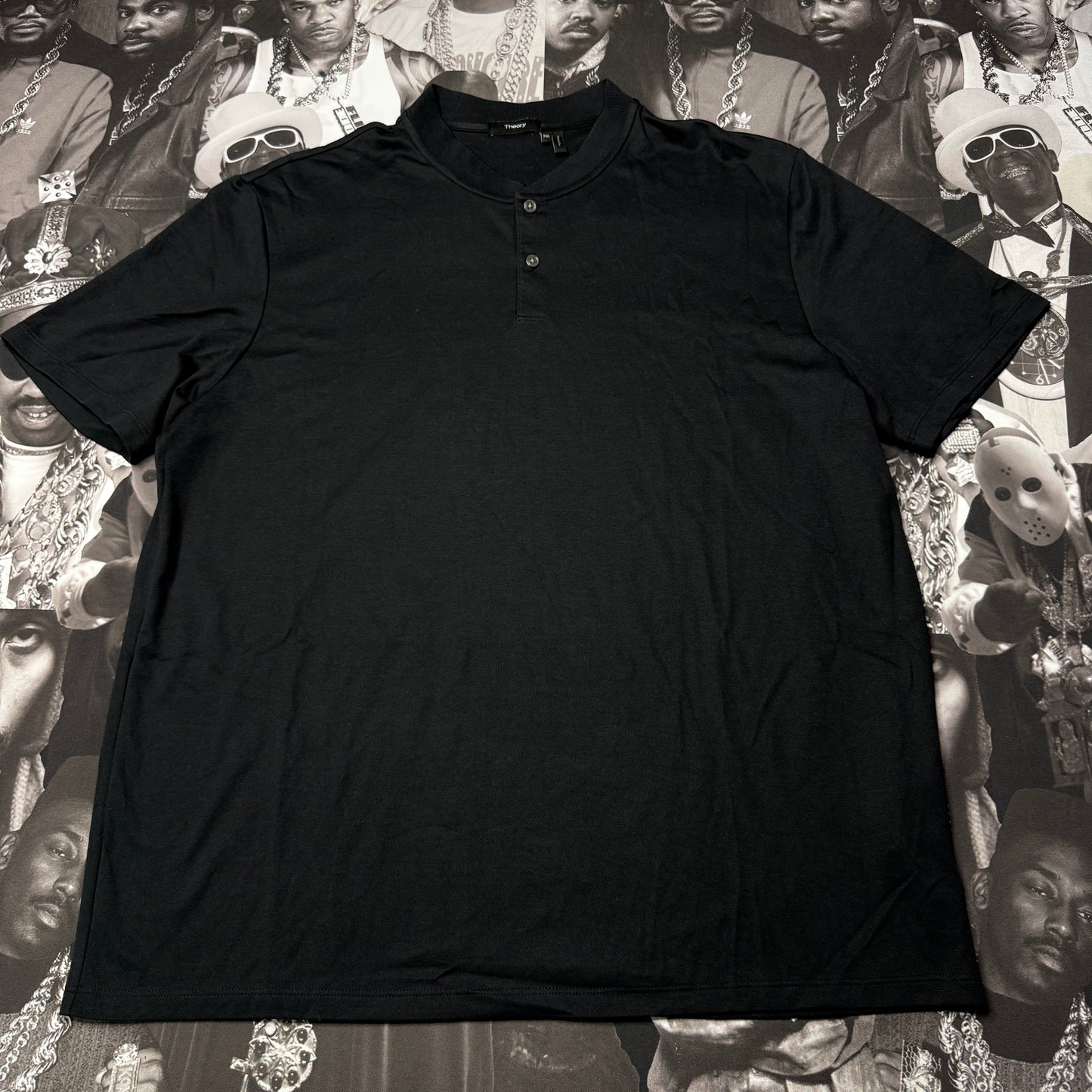 Theory Shirt Mens XXL Black Henley Short Sleeve Performance Tee Crew Neck Stretch Casual