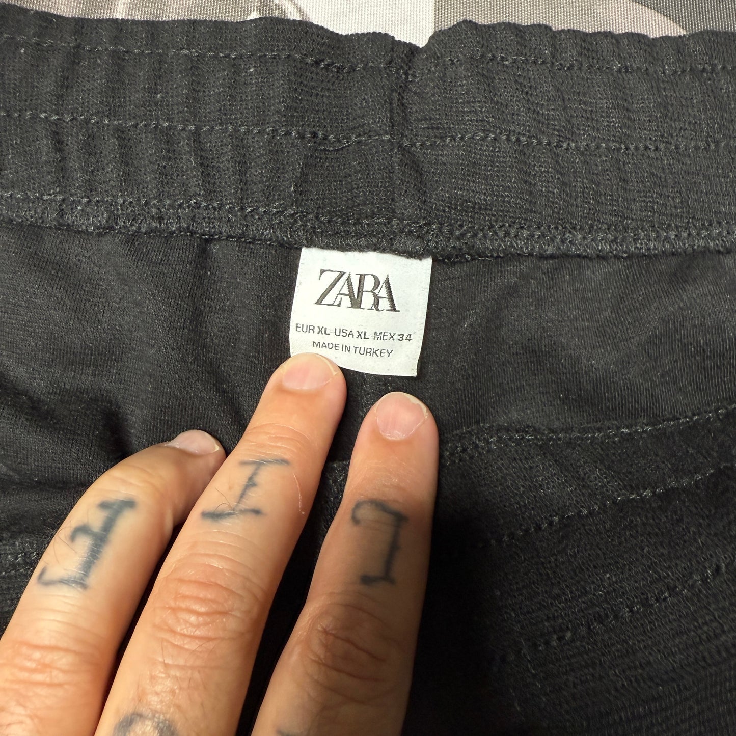 Zara Ribbed Standard Print Shorts Black XL