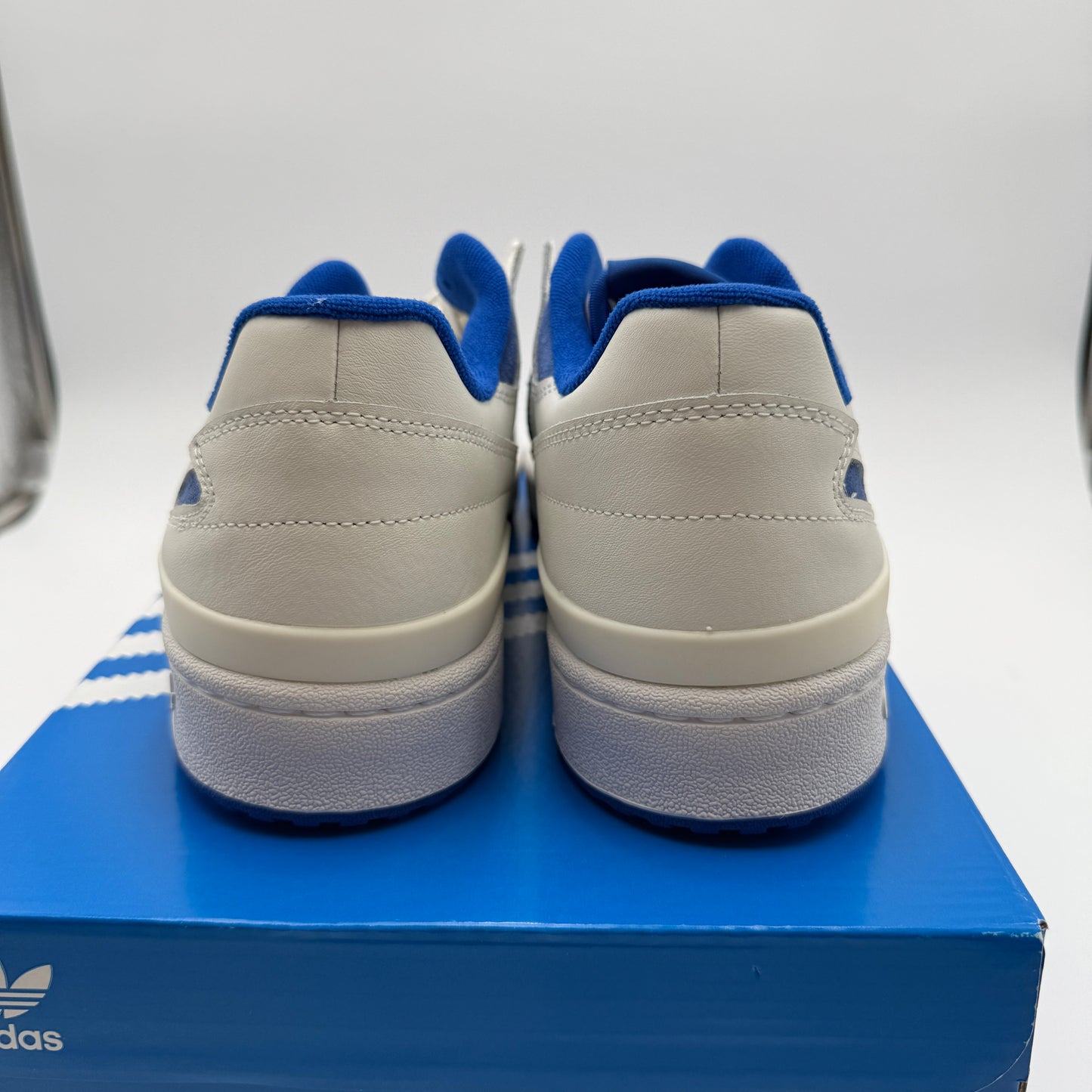 adidas Forum Low CL IH7829 Size 11 Core White Royal Blue Sneakers