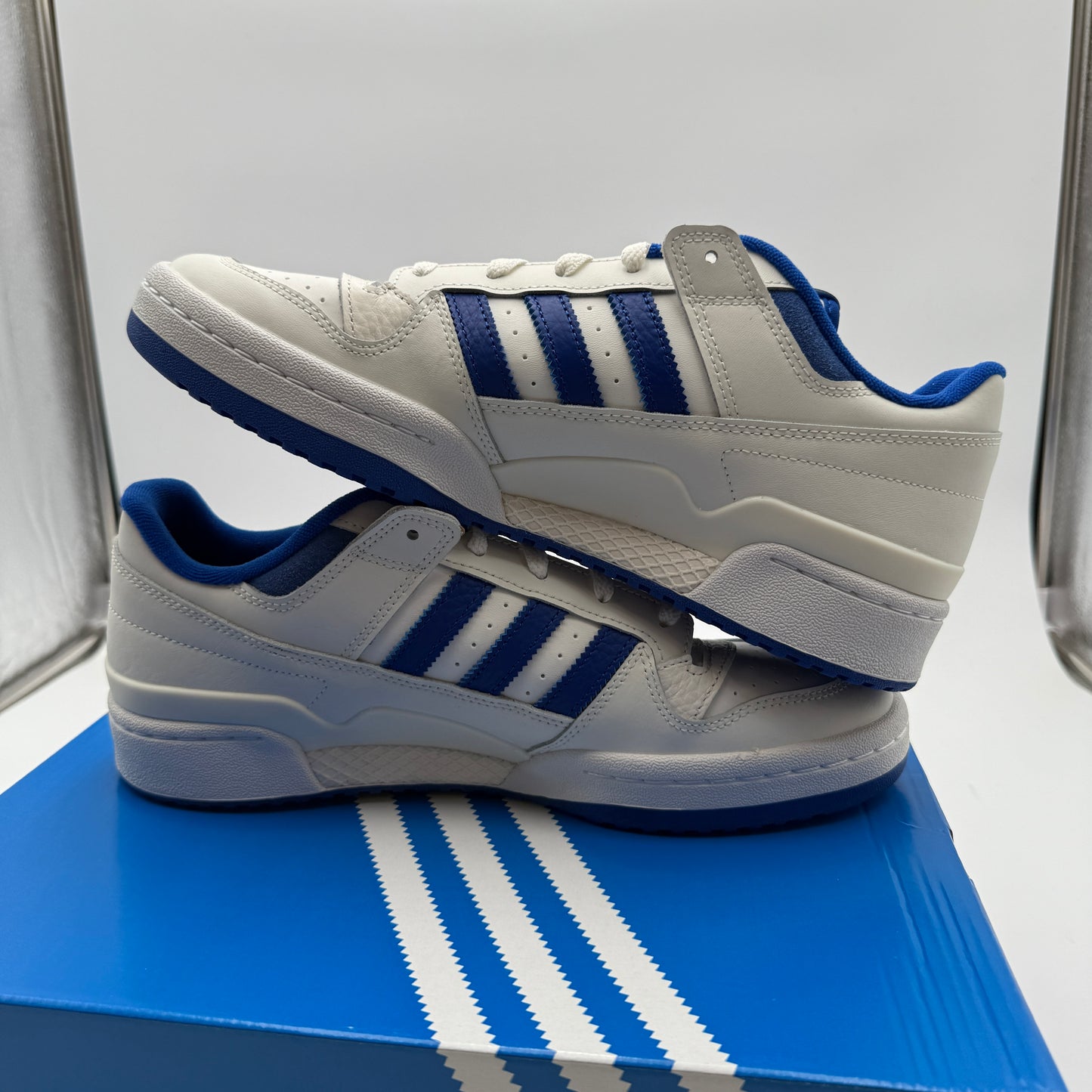 adidas Forum Low CL IH7829 Size 11 Core White Royal Blue Sneakers