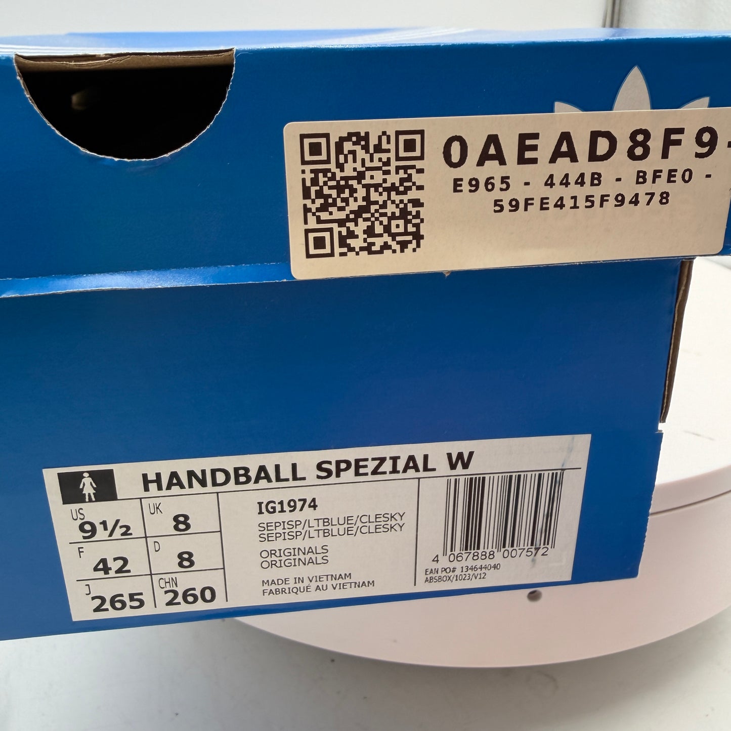 adidas Women's Handball Spezial Semi Pink Spark Blue IG1974 Size 9.5 Used With Box