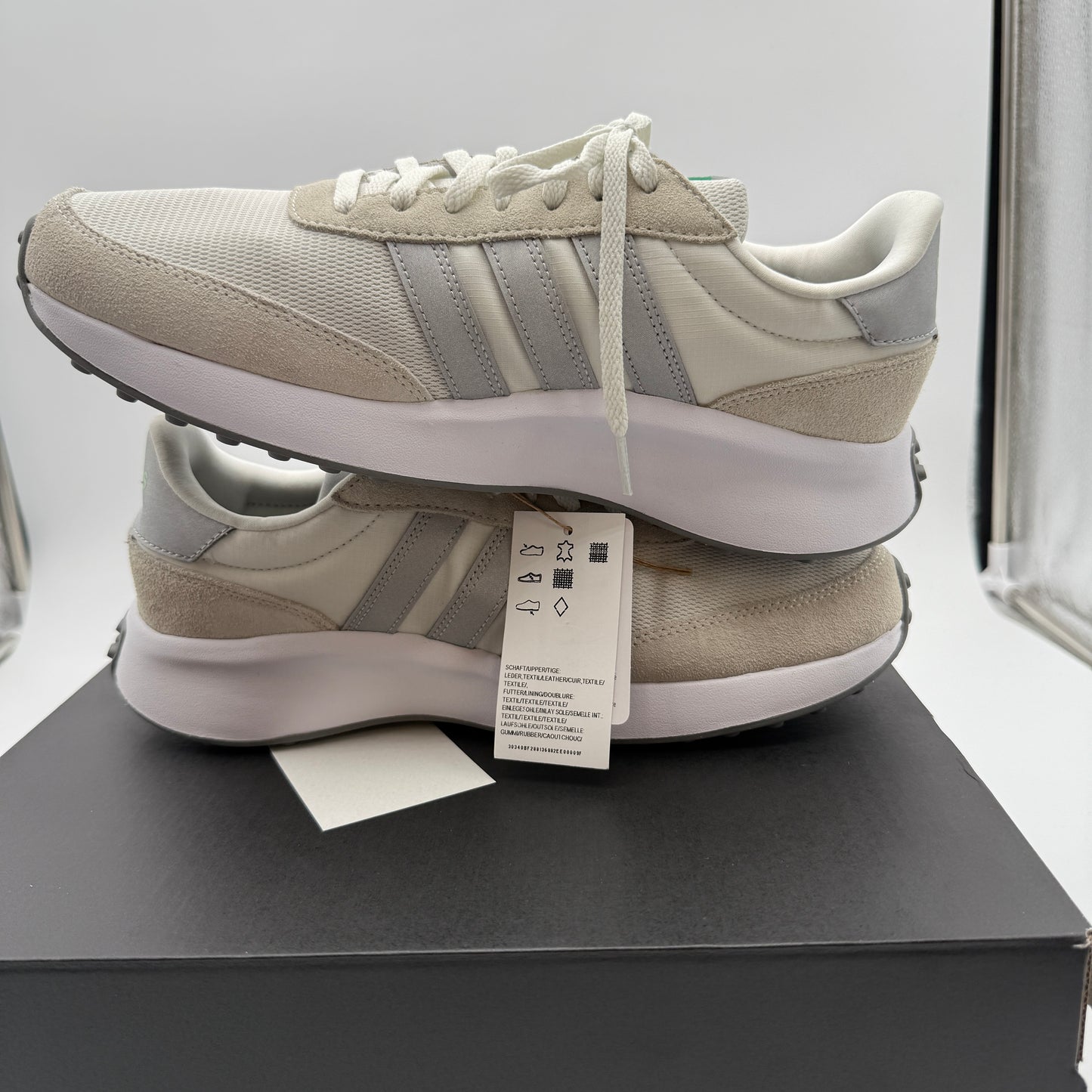 adidas Women's RUN 70s White Tint Silver Metallic Grey Two HP7859 Size 9.5