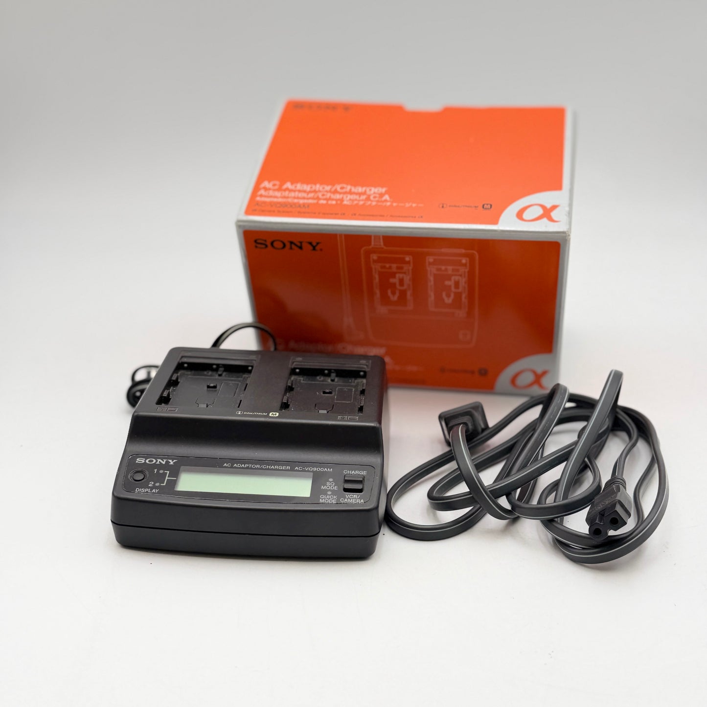 Sony AC VQ900AM AC Adaptor Charger With Box