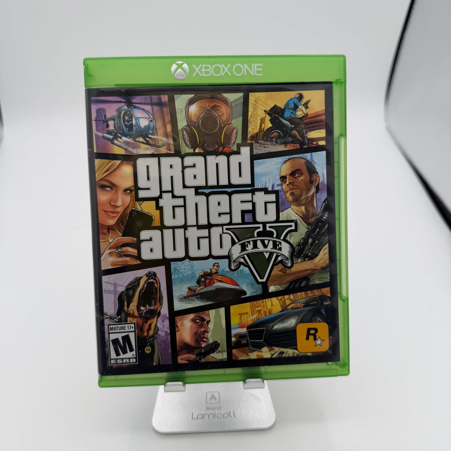 Grand Theft Auto V Xbox One Used With Box Complete Edition