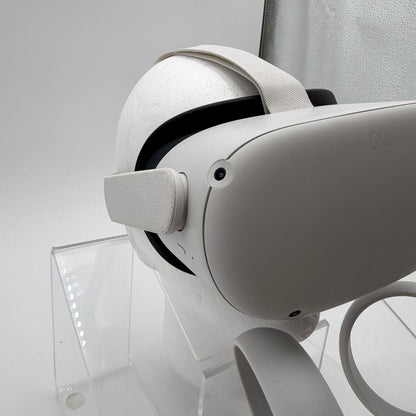 Meta Oculus Quest 2 128GB Virtual Reality Headset - White