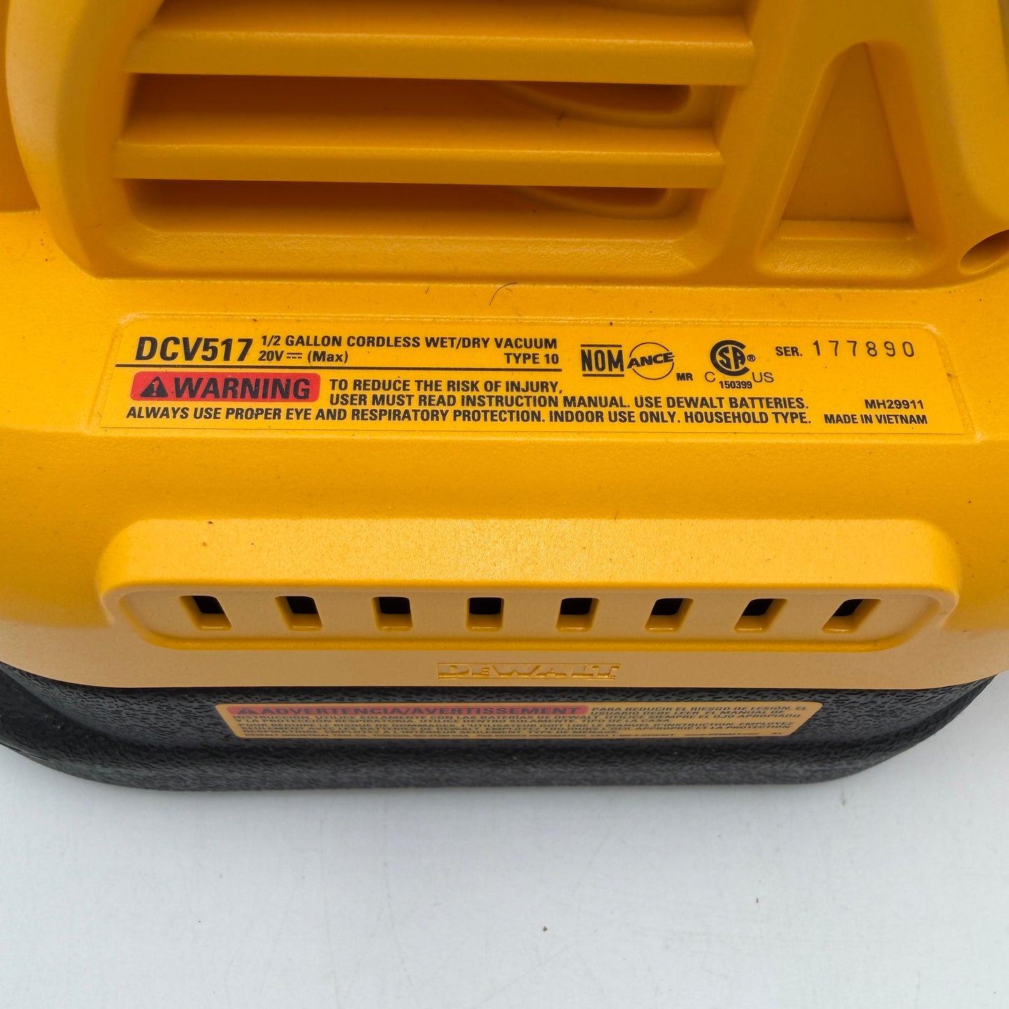 DeWalt DCV517 1/2 Gallon Cordless Wet/Dry Vacuum TOOL ONLY