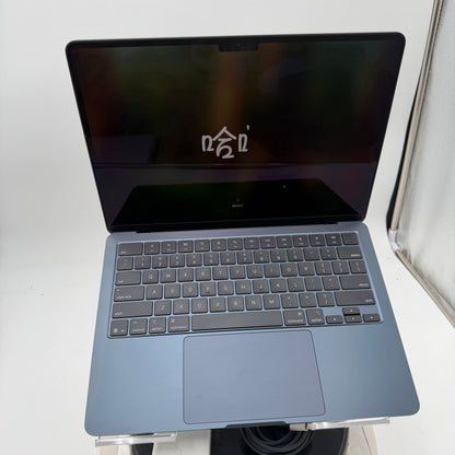 Apple MacBook Air 13-inch M4 2025 16GB 256GB Midnight