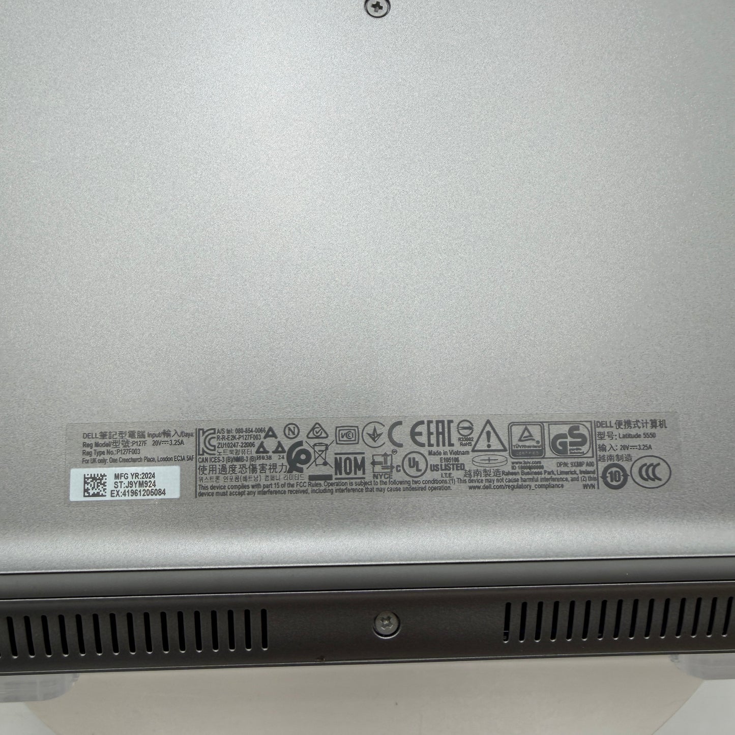 Dell Latitude 5550 15-Inch Laptop Core i5 16GB RAM 256GB Gray