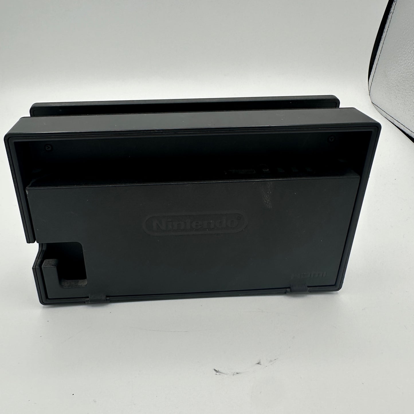 Nintendo Switch HAC-001 2017 32gb With Dock, Cables and Carrying Case