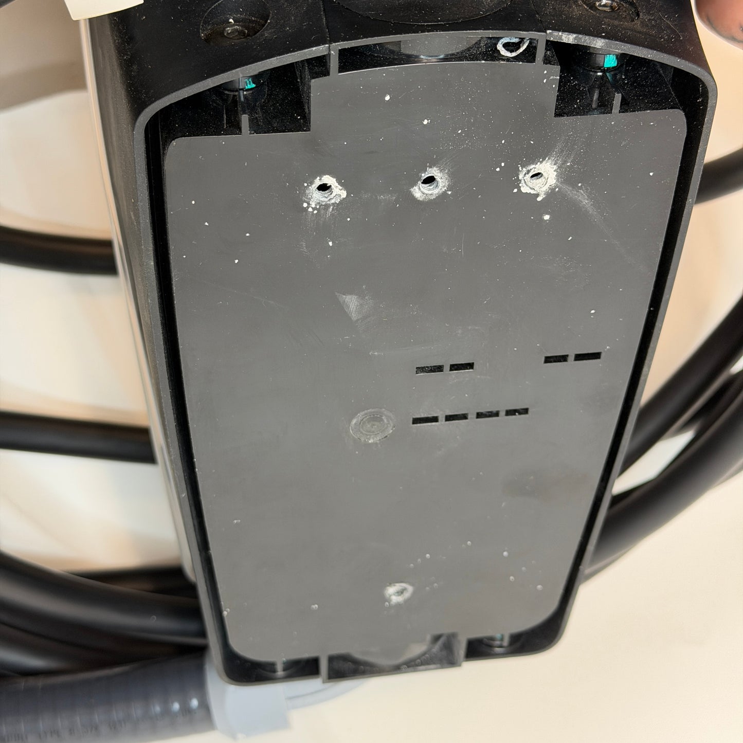 Tesla Wall Connector Gen 3 24ft EV Charger 48A Level 2 Home Charging Station
