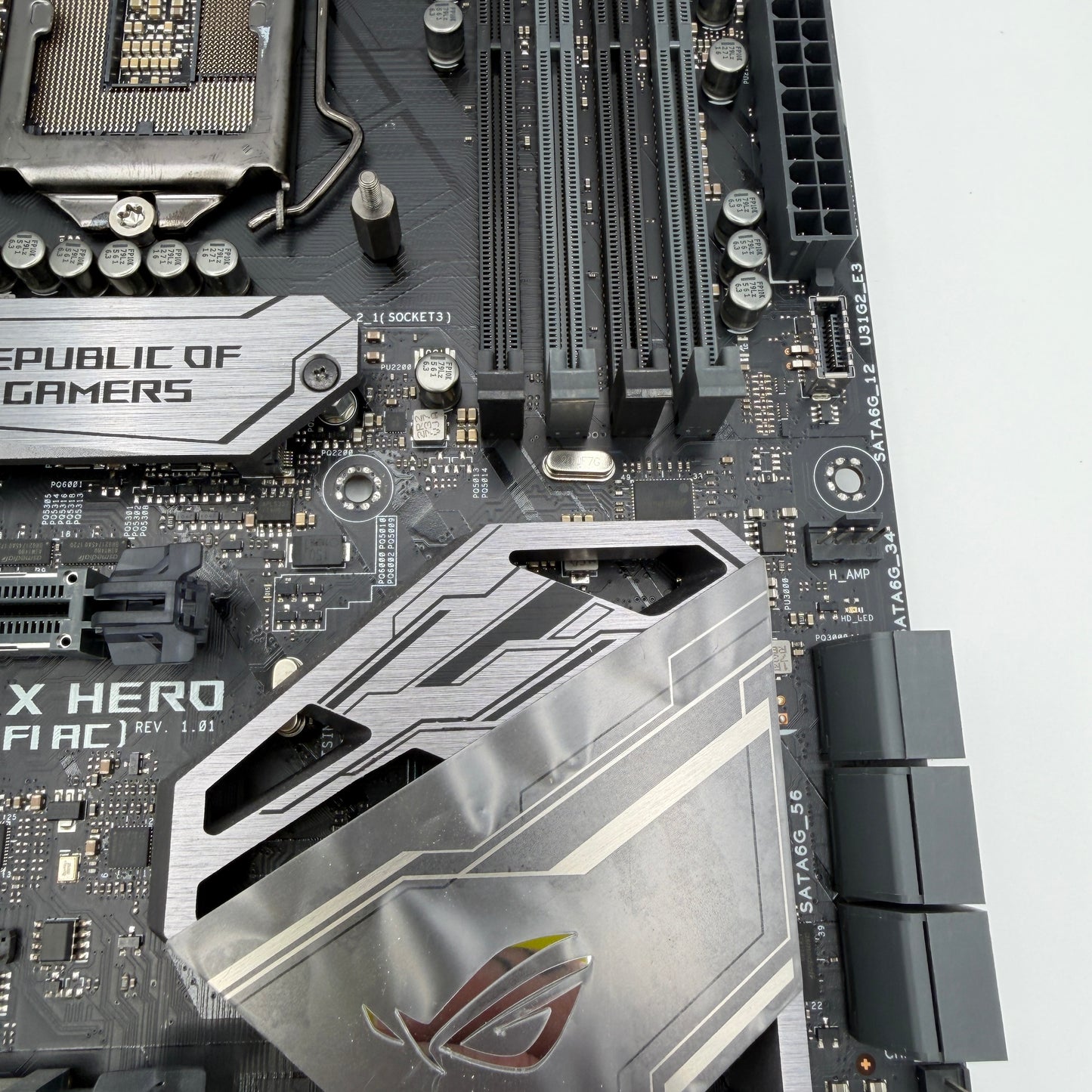 Asus ROG Maximus X Hero Wi-Fi AC LGA 1151 ATX Intel Z370 DDR4 Motherboard