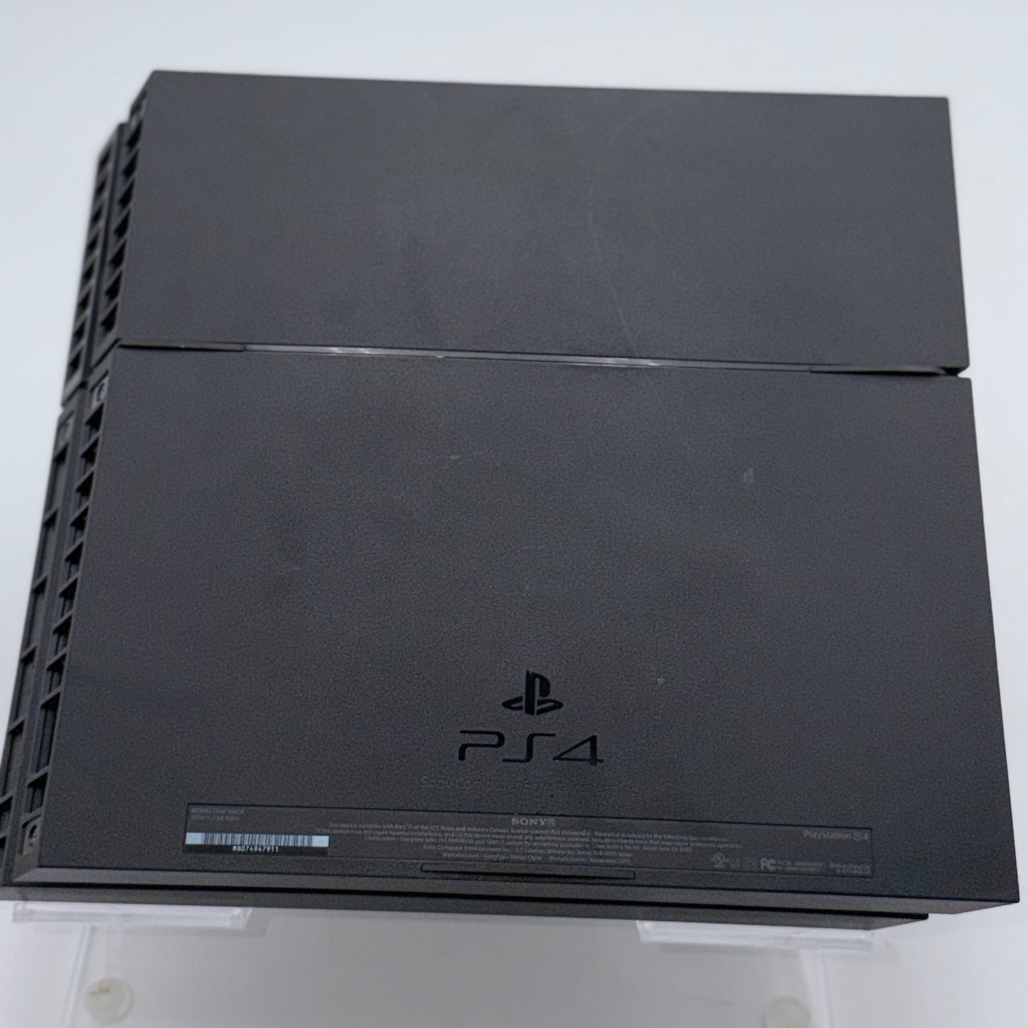 Sony PlayStation 4 CUH-1001A 500GB Console with Controller